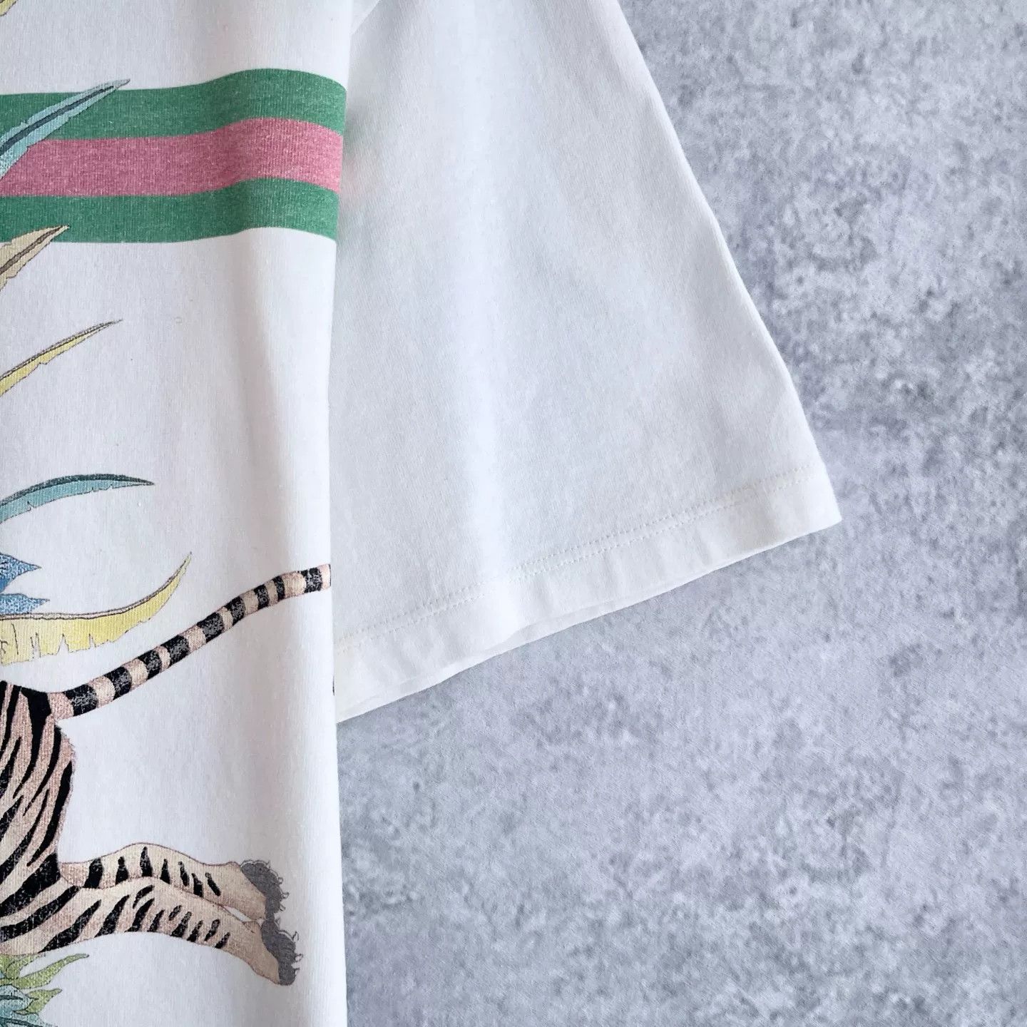Gucci Gucci Year of Tiger Limited White Tiger Print T-shirt Size US S / EU 44-46 / 1 - 6 Thumbnail