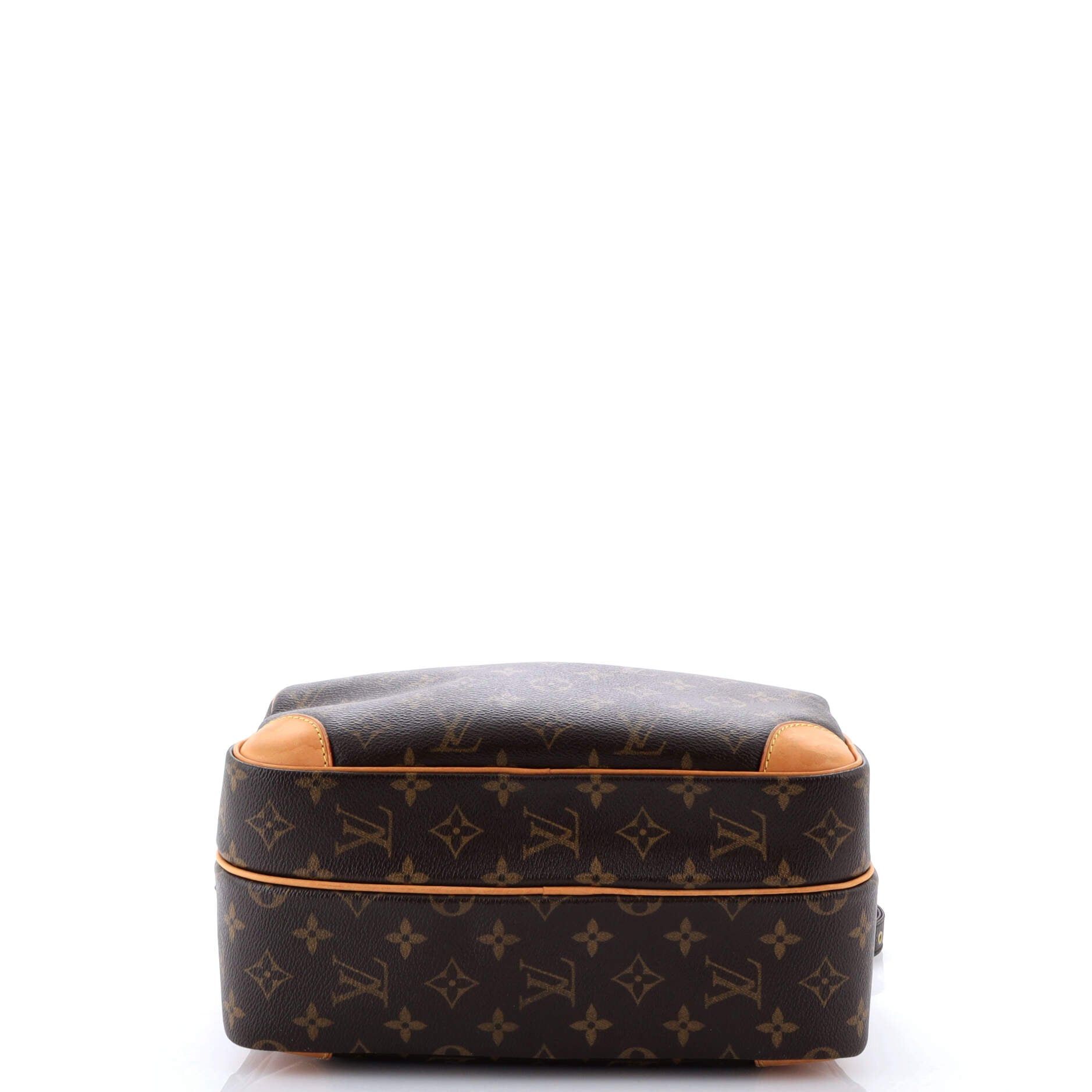 Louis Vuitton Nil Messenger Bag Size ONE SIZE - 4 Thumbnail