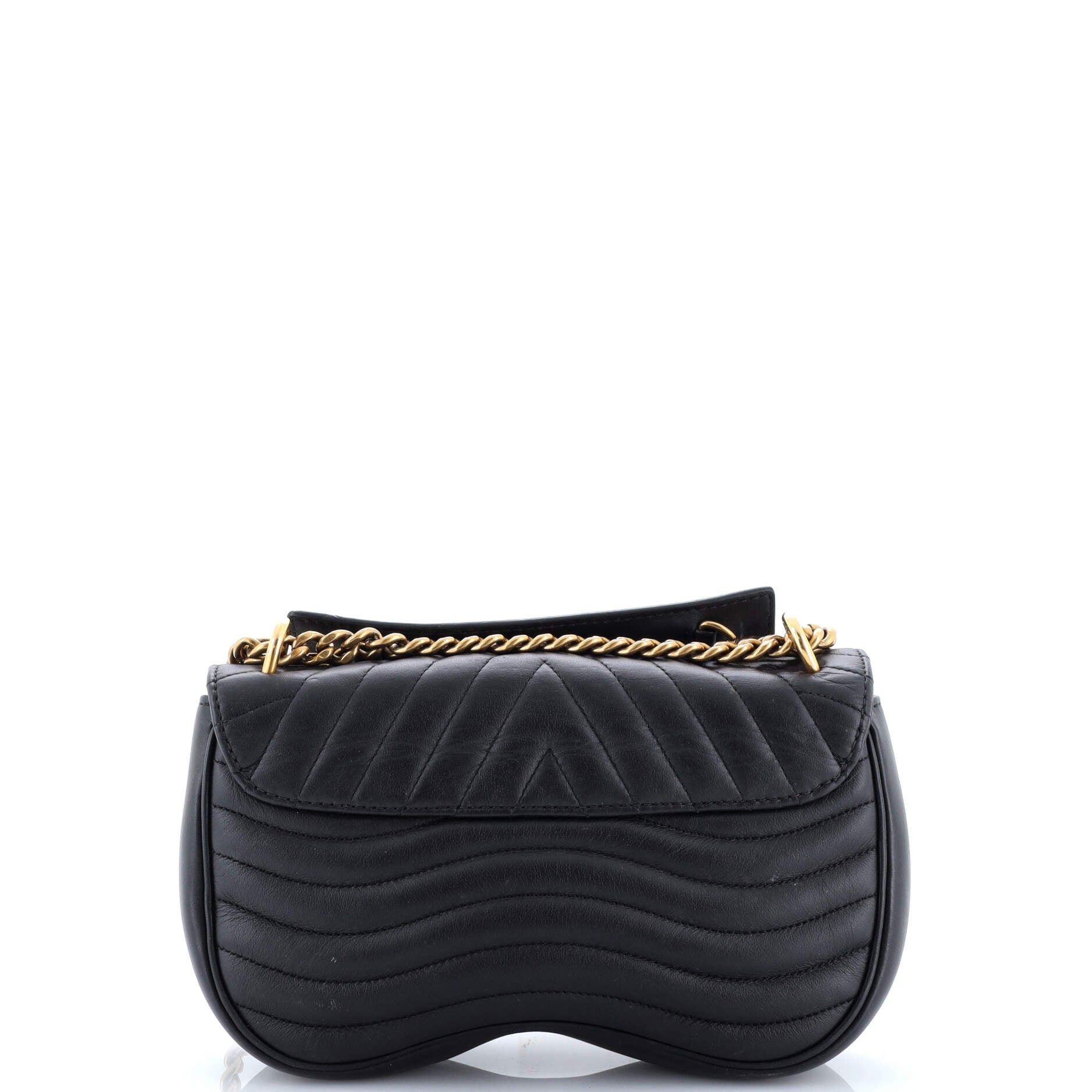 Louis Vuitton New Wave Chain Bag Size ONE SIZE - 3 Thumbnail