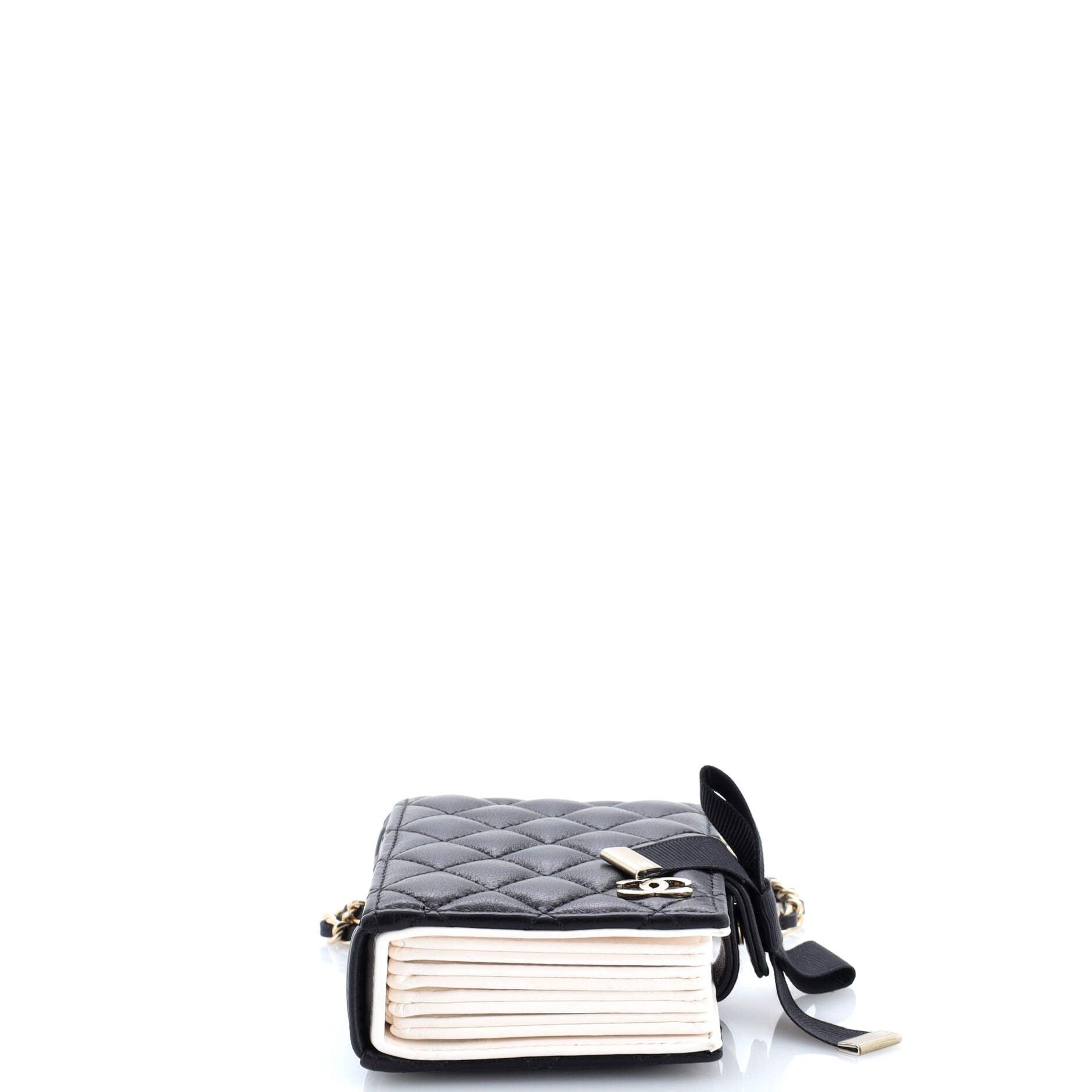 Chanel CC Book Card Holder with Chain Size ONE SIZE - 4 Thumbnail