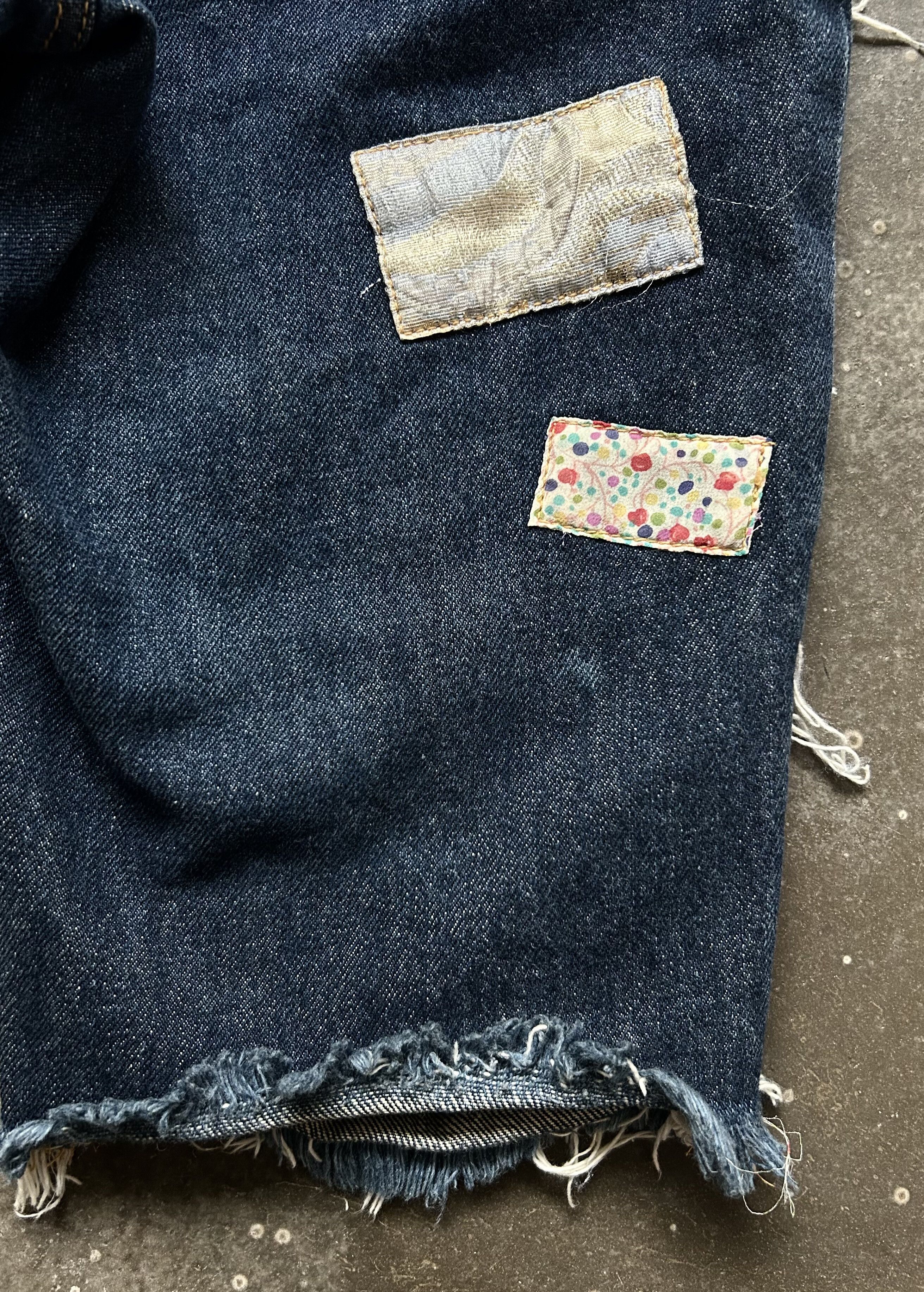 Nozomi Ishiguro Distressed Denim Shorts by Nozomi Ishiguro Size US 34 / EU 50 - 7 Thumbnail
