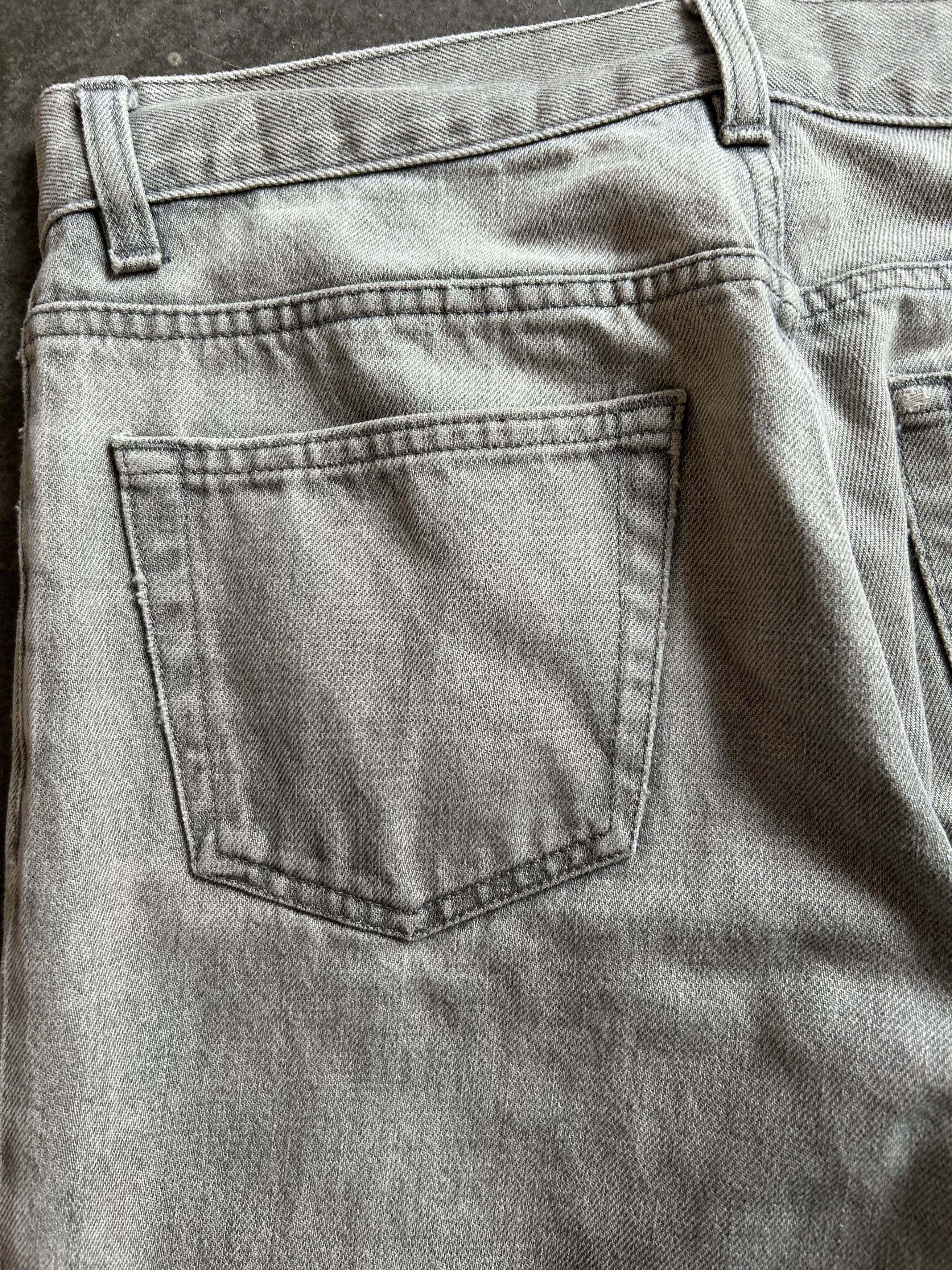 Helmut Lang Helmut Lang Distressed Denim Pants Size US 30 / EU 46 - 4 Thumbnail