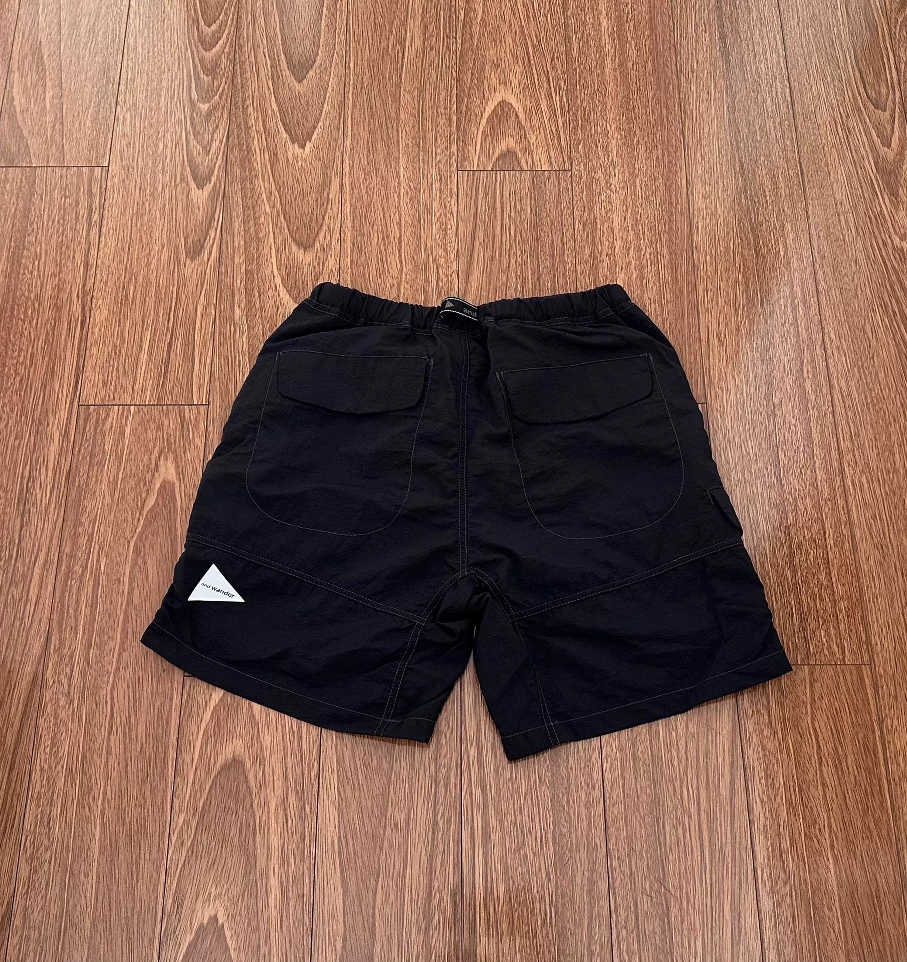 And Wander And Wander Taffeta Hiker Shorts Size US 28 / EU 44 - 2 Thumbnail