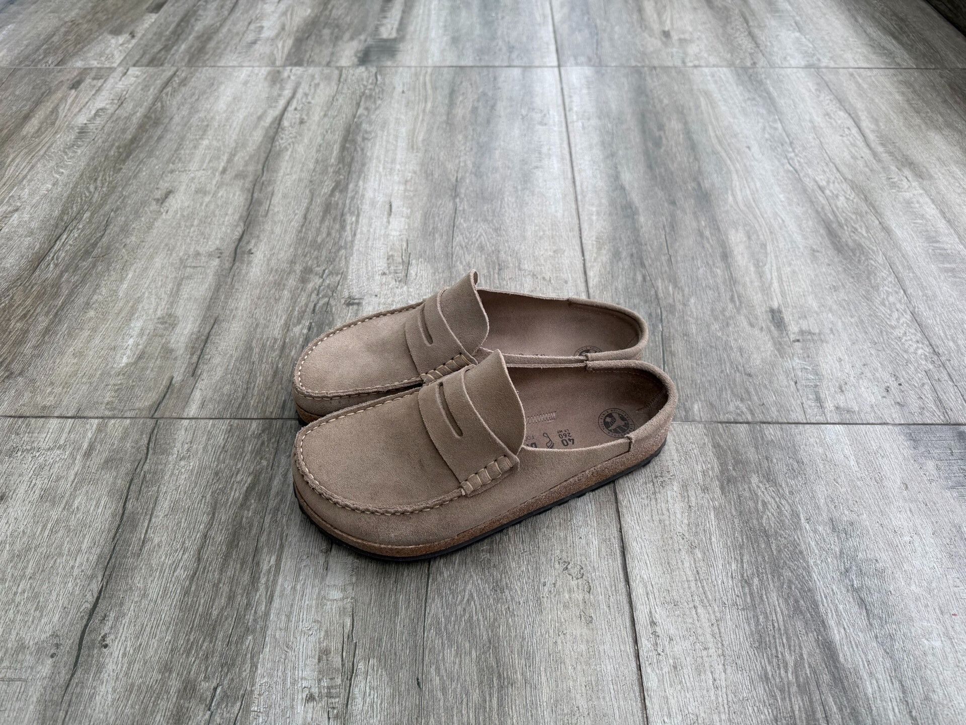 Birkenstock Birkenstock Comfortable Casual Sandals for Everyone Size US 7 / EU 40 - 2 Thumbnail