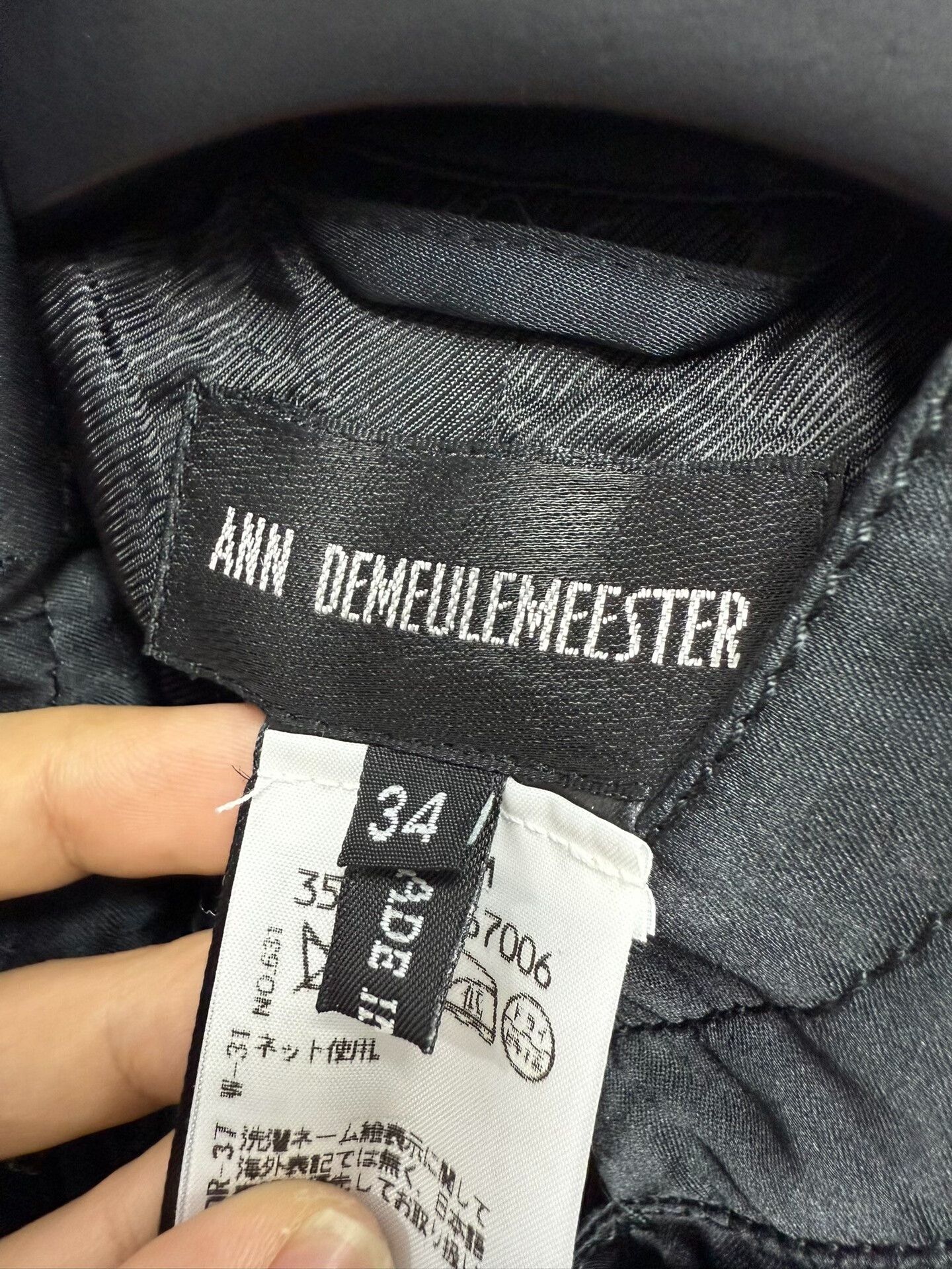 Ann Demeulemeester Silk Court Collar Coat by Ann Demeulemeester Size US S / EU 44-46 / 1 - 6 Thumbnail