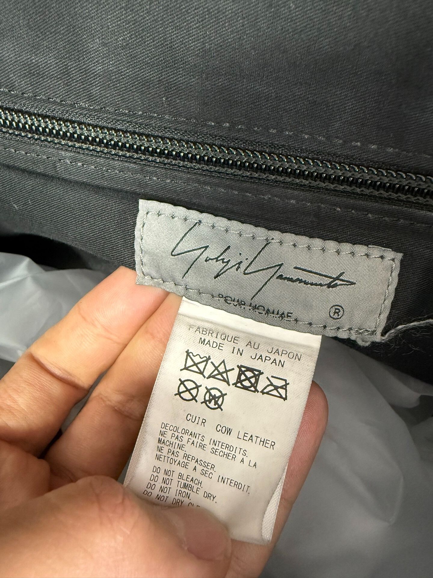 Yohji Yamamoto Yohji Yamamoto Leather Messenger Bag Size ONE SIZE - 8 Thumbnail
