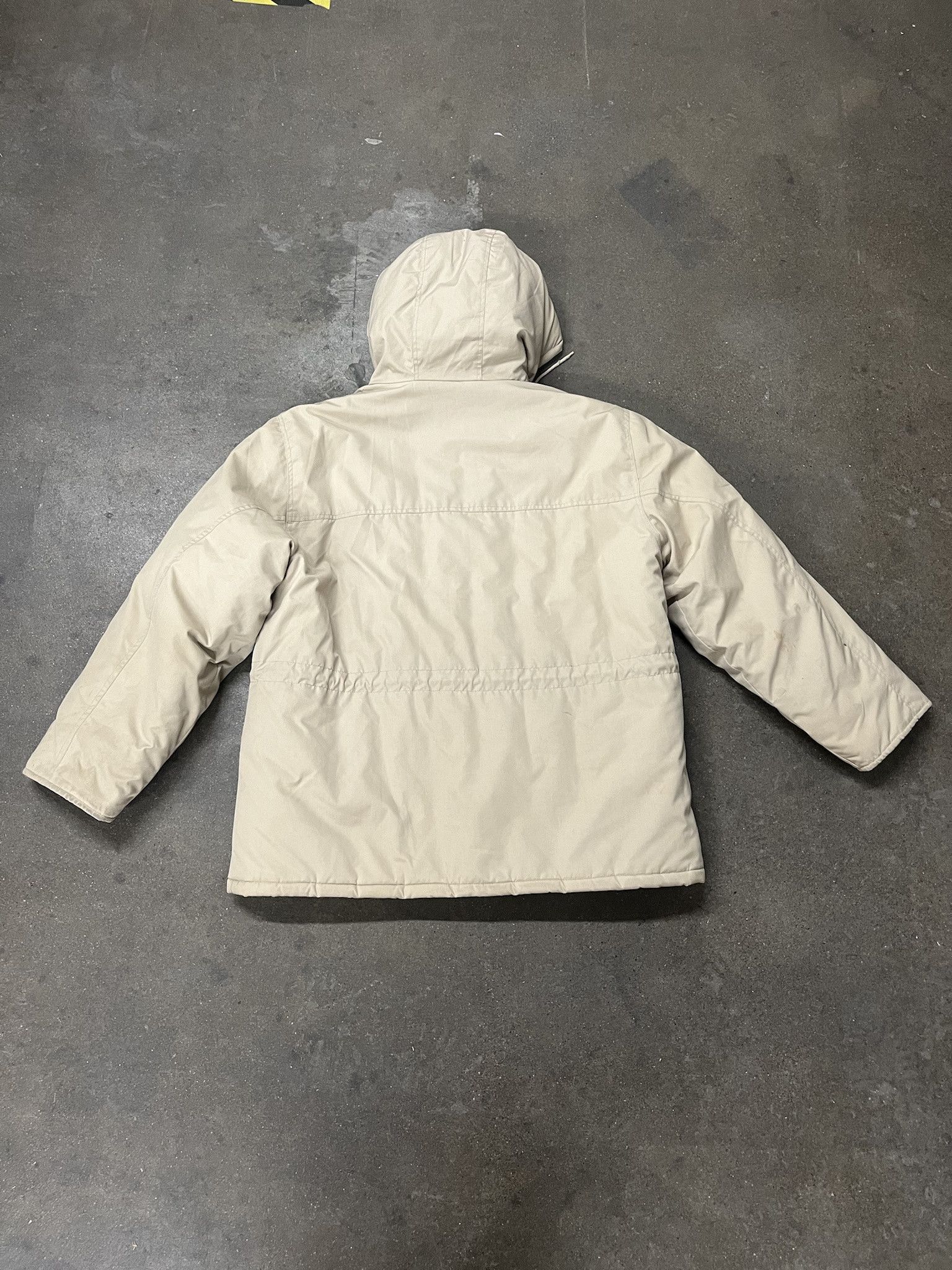 Carhartt × Vintage Vintage 1990s St Johns Bay Beige Puffer Parka Size XL Size US XL / EU 56 / 4 - 3 Thumbnail