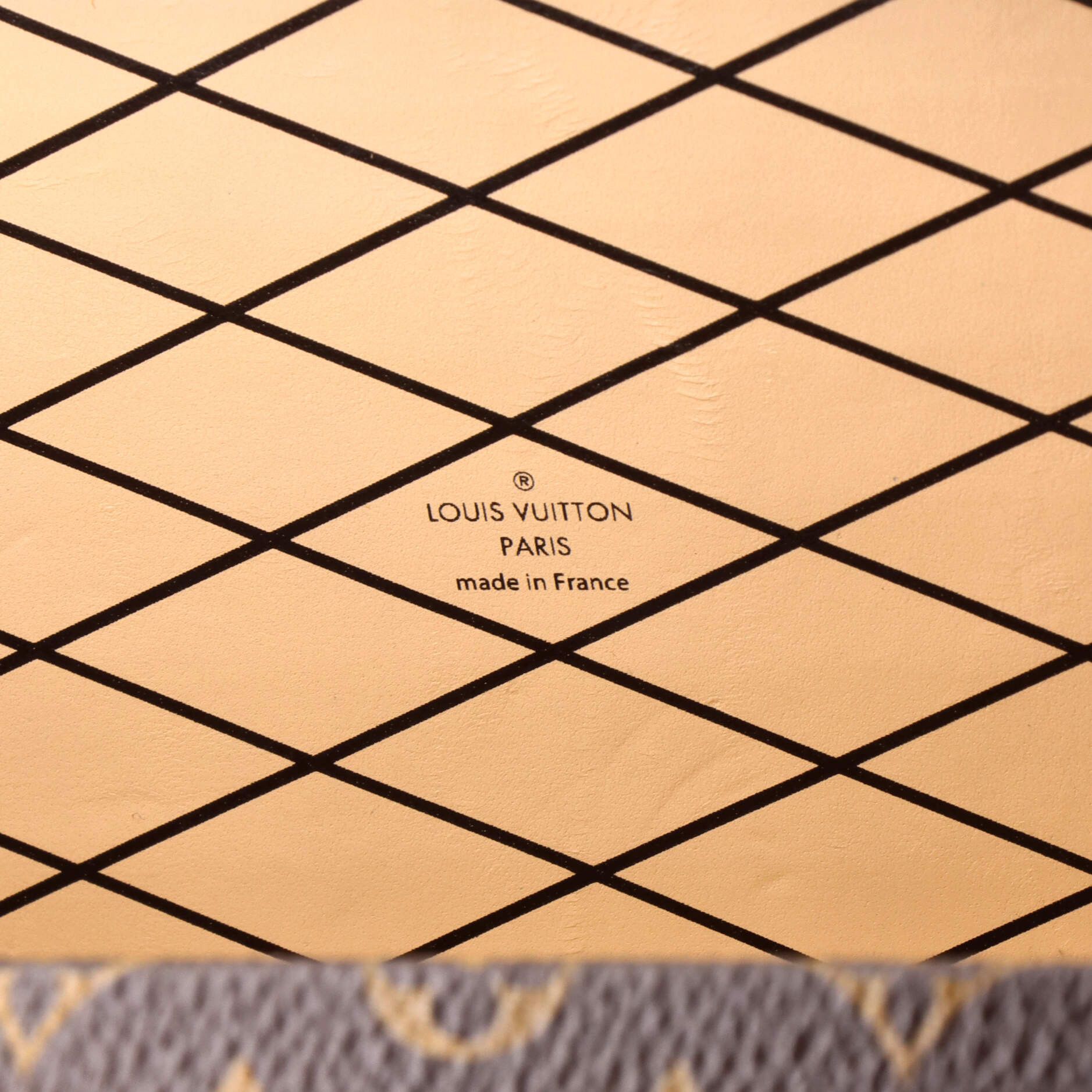 Louis Vuitton Petite Malle Handbag Size ONE SIZE - 6 Thumbnail