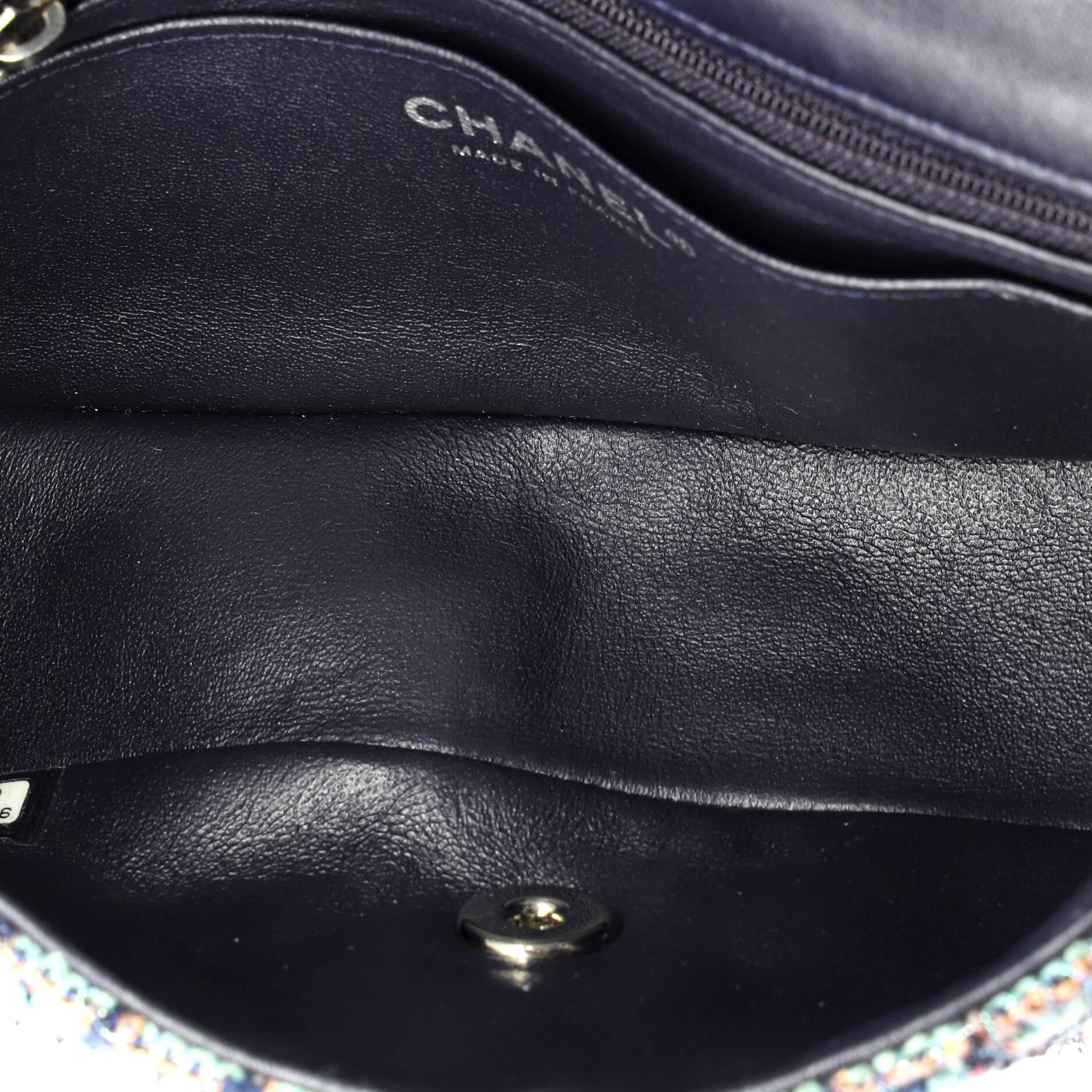 Chanel Classic Single Flap Bag Size ONE SIZE - 6 Thumbnail