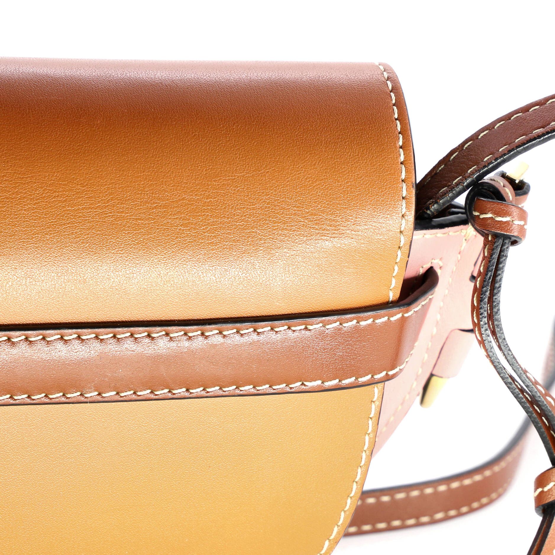 Gate Shoulder Bag