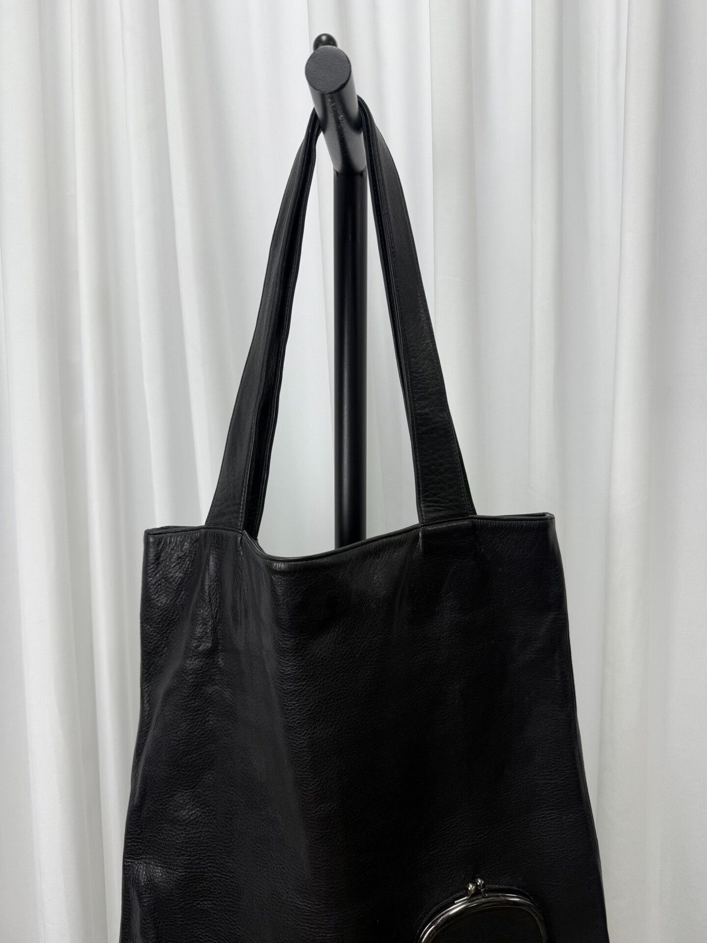 Yohji Yamamoto Yohji Yamamoto Black Leather Tote Bag Size ONE SIZE - 5 Thumbnail