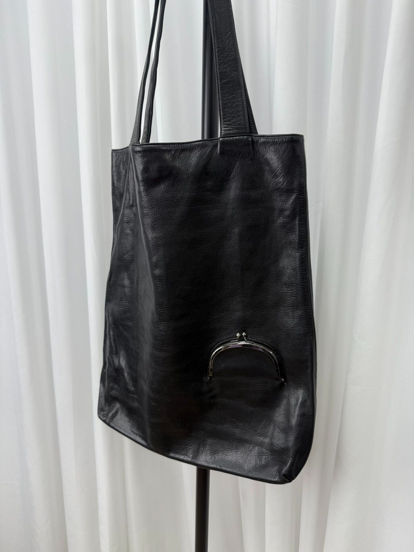 Yohji Yamamoto Yohji Yamamoto Black Leather Tote Bag Size ONE SIZE - 4 Thumbnail
