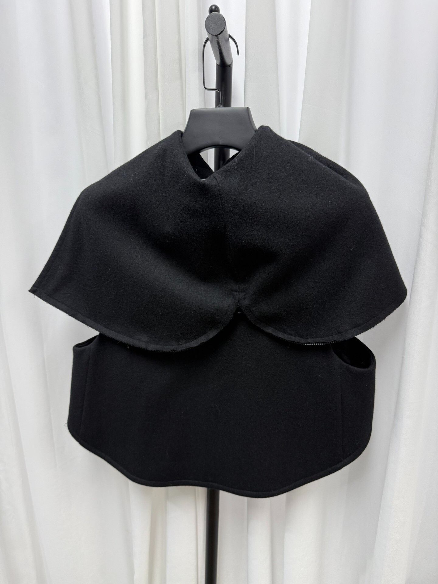 Yohji Yamamoto Yohji Yamamoto Wool Zip Vest Size US M / EU 48-50 / 2 - 5 Thumbnail