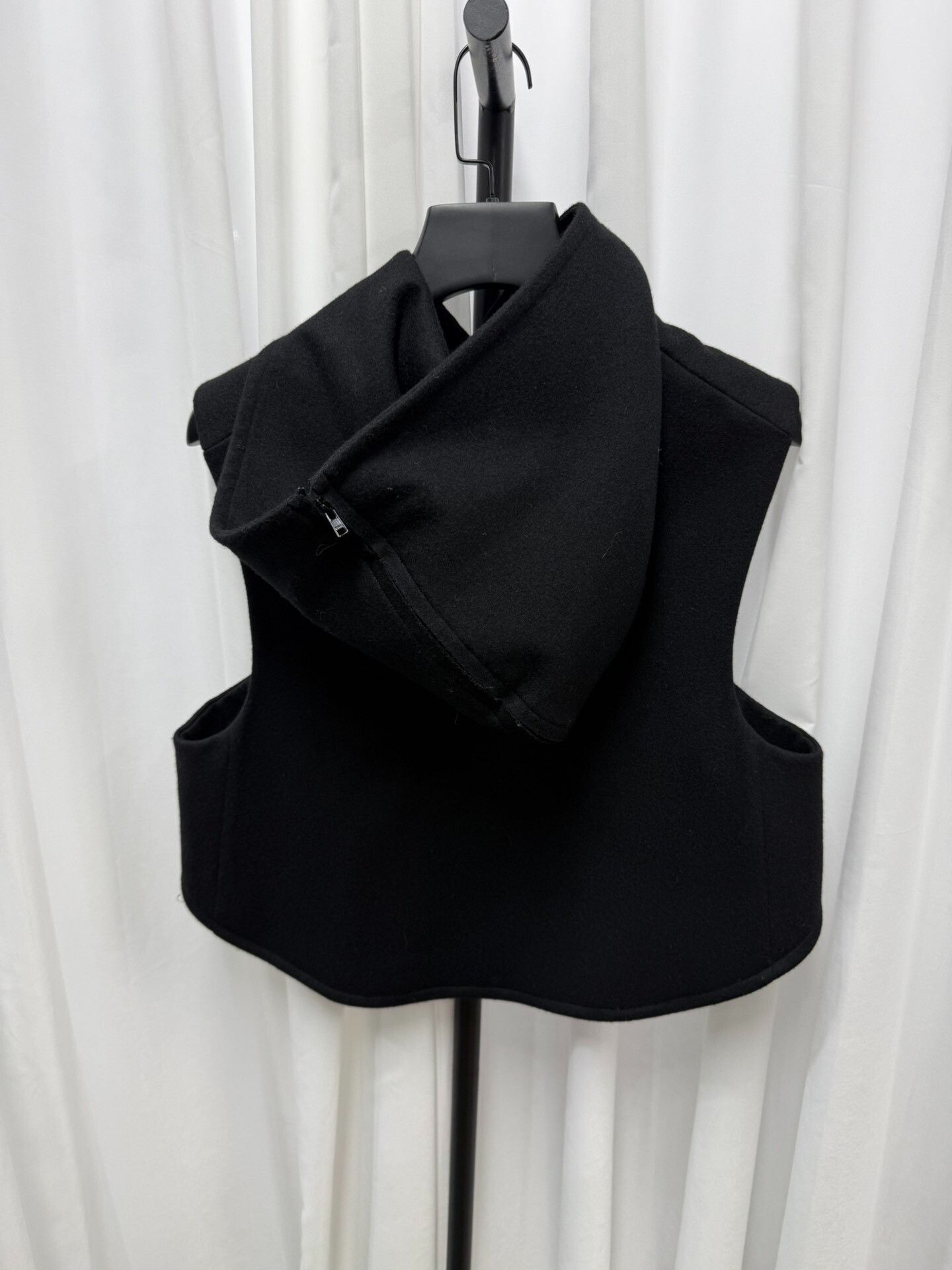 Yohji Yamamoto Yohji Yamamoto Wool Zip Vest Size US M / EU 48-50 / 2 - 4 Thumbnail