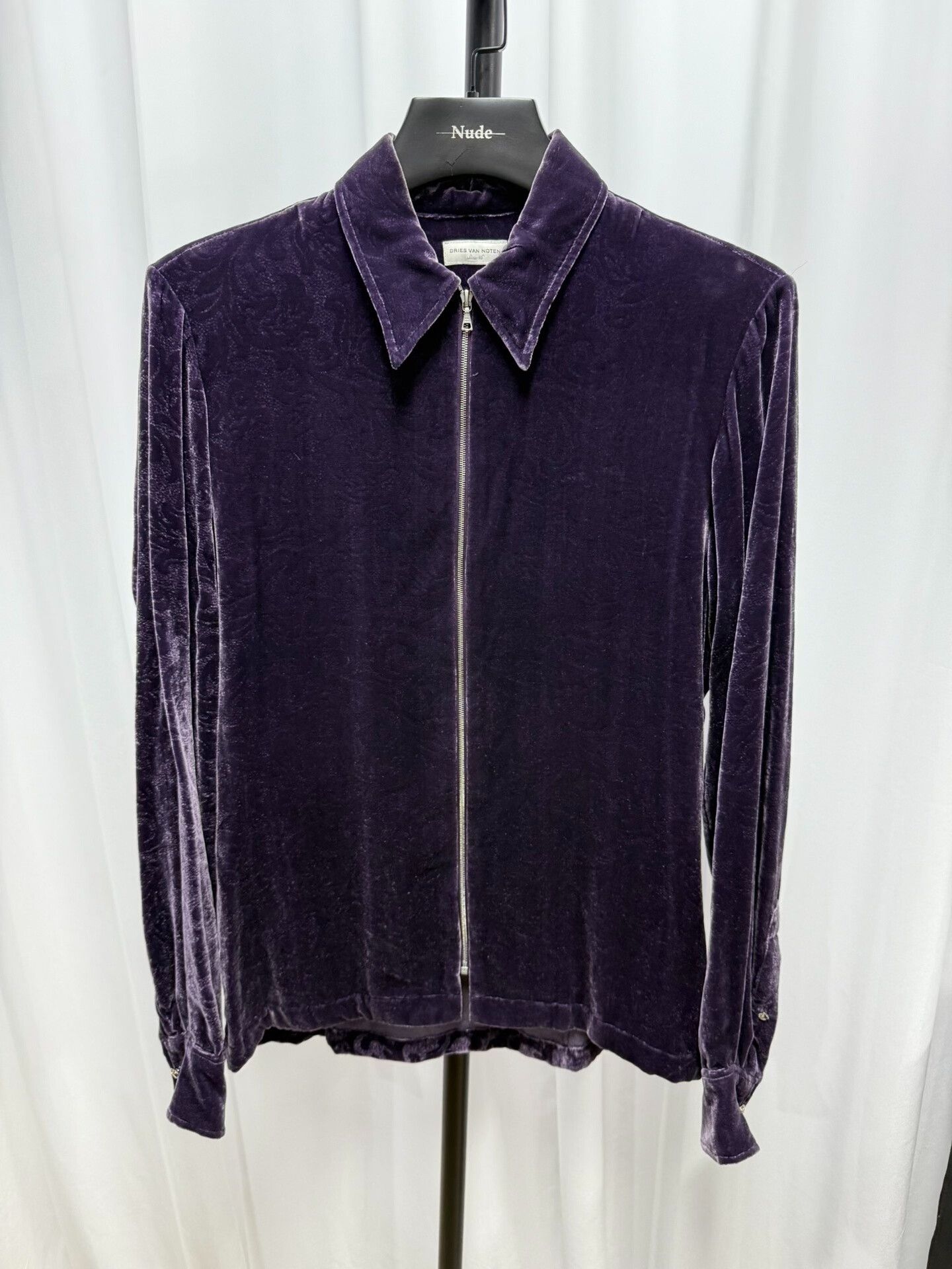 Dries Van Noten Dries Van Noten Velvet Shirt with Gem Buttons Size US S / EU 44-46 / 1 - 8 Thumbnail
