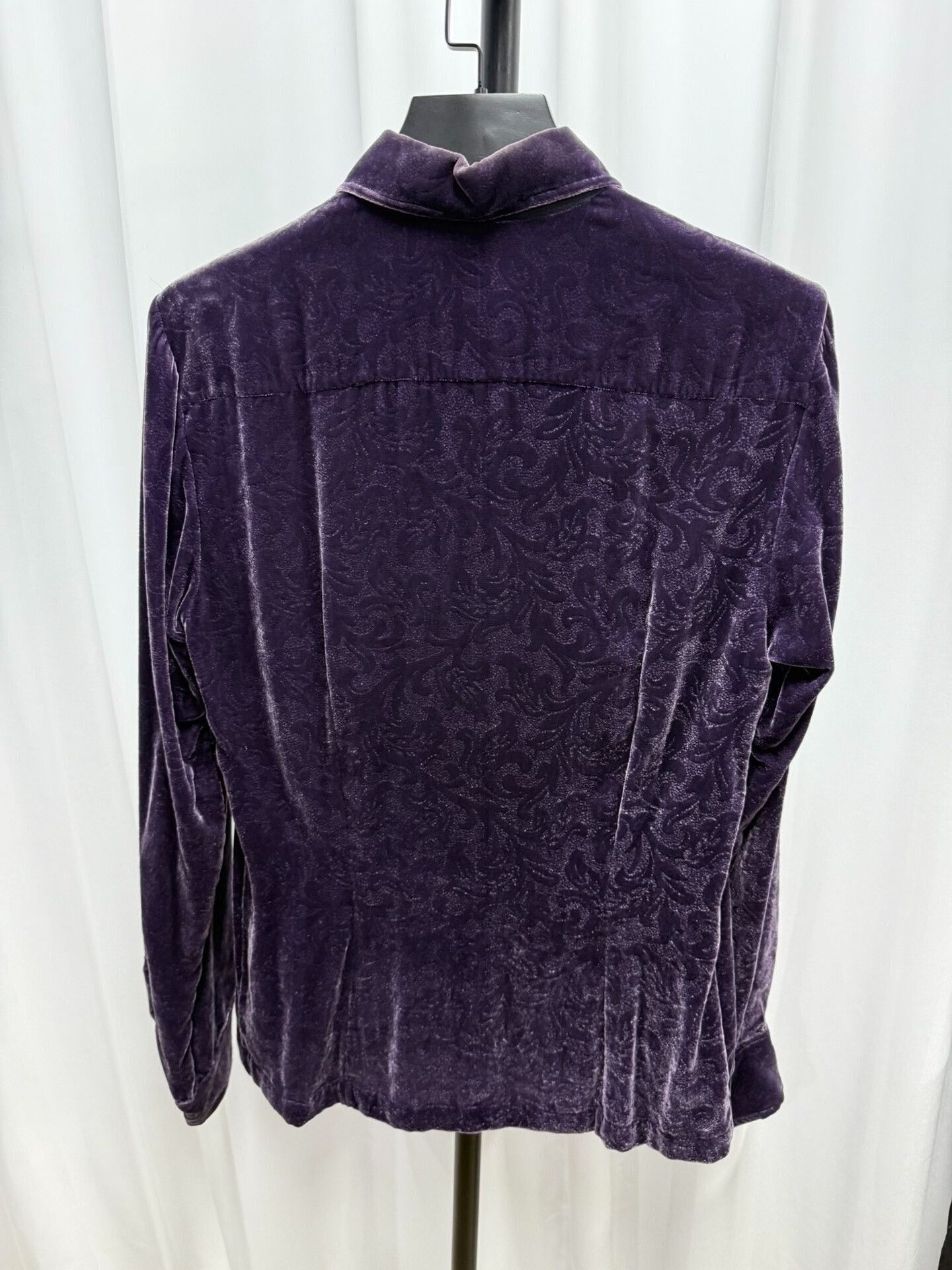 Dries Van Noten Dries Van Noten Velvet Shirt with Gem Buttons Size US S / EU 44-46 / 1 - 6 Thumbnail