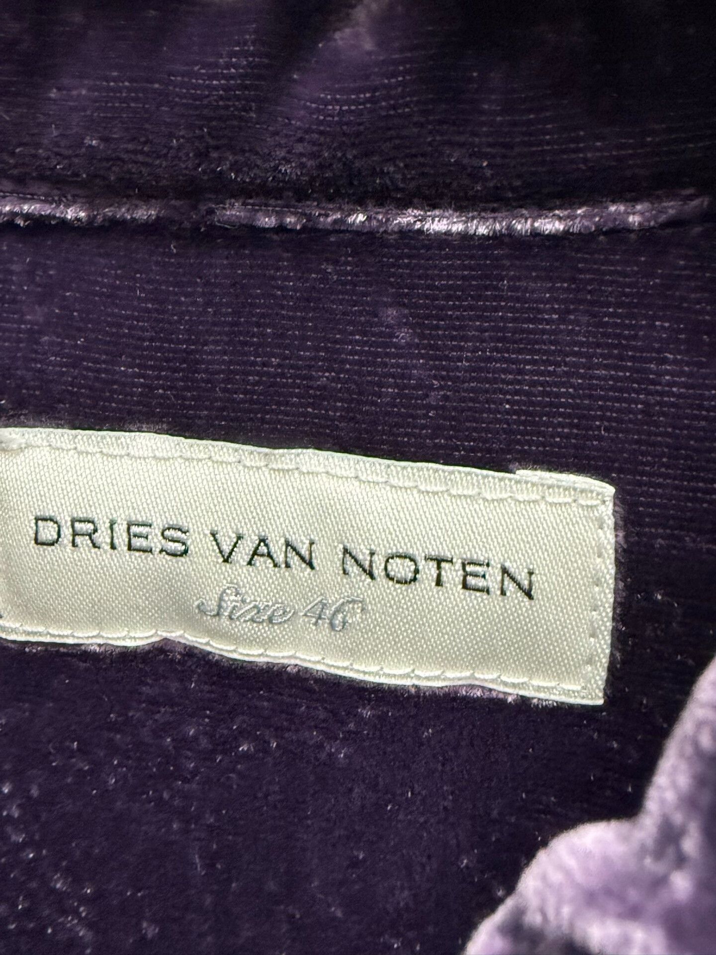 Dries Van Noten Dries Van Noten Velvet Shirt with Gem Buttons Size US S / EU 44-46 / 1 - 4 Thumbnail