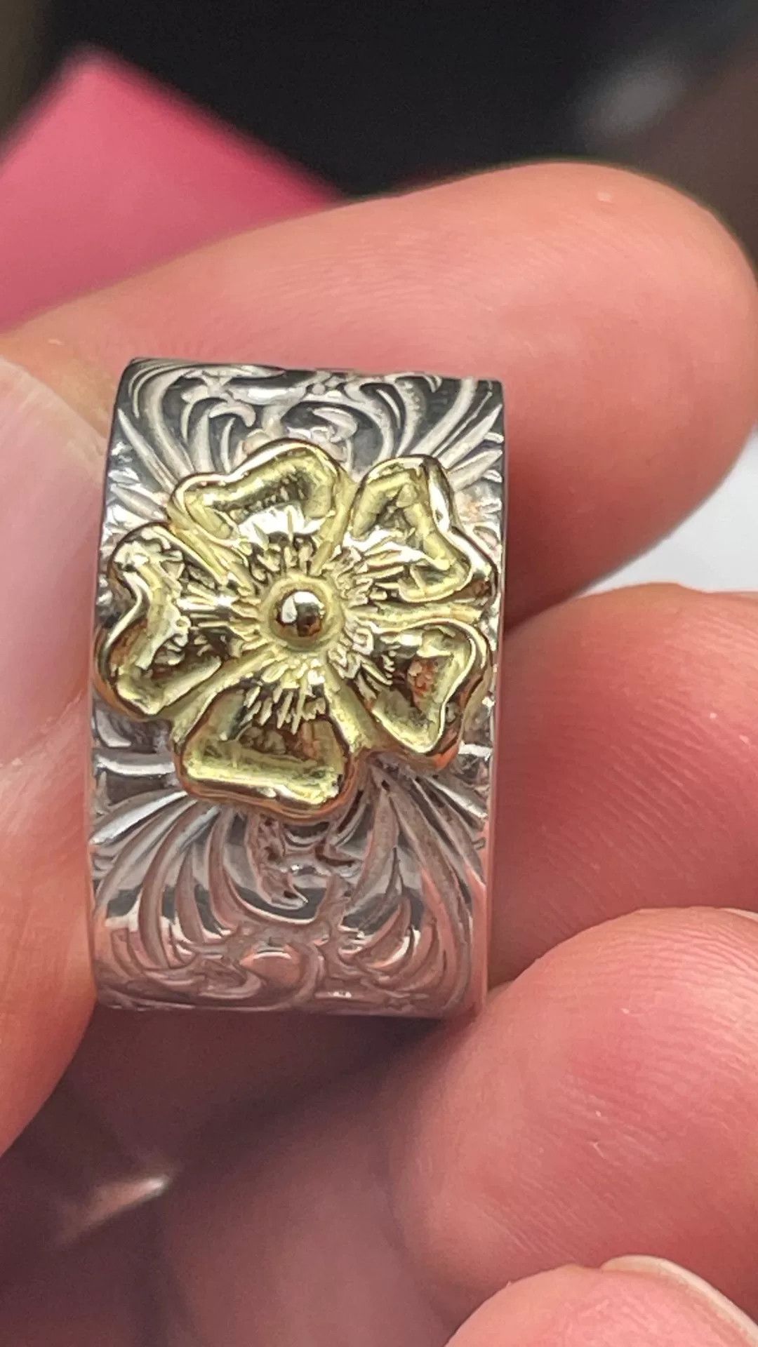 Larry Smith Larry Smith Gold Rose Ring Size ONE SIZE - 7 Thumbnail
