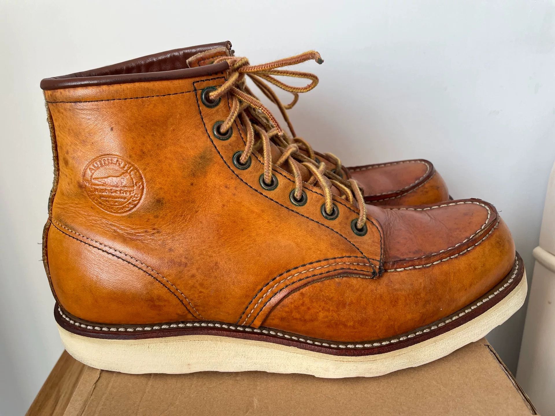 Red Wing Red Wing 875 1996 8D Dog Stamp Size US 8 / EU 41 - 2 Thumbnail