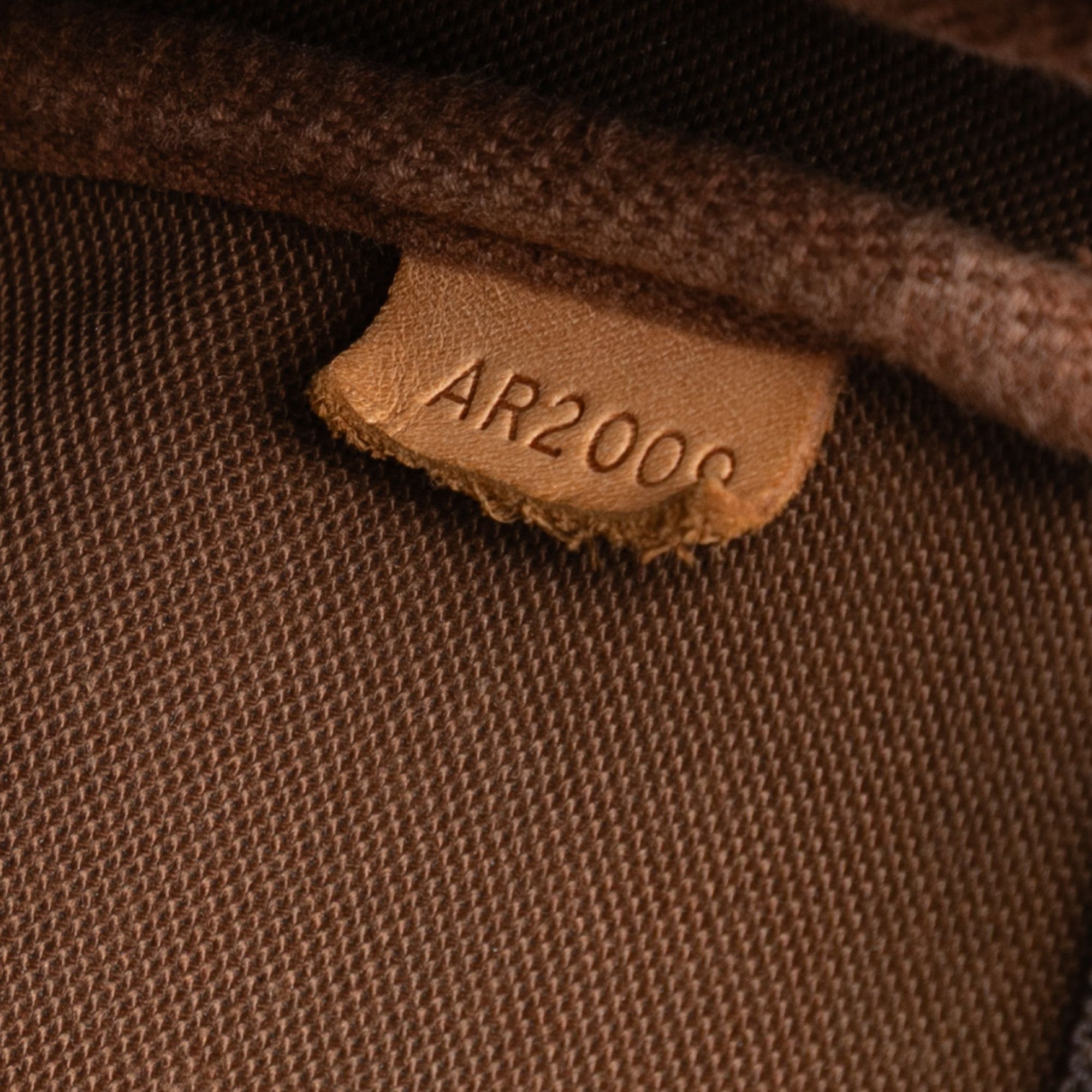 Louis Vuitton Louis Vuitton Monogram Pochette Accessoires Size ONE SIZE - 5 Thumbnail