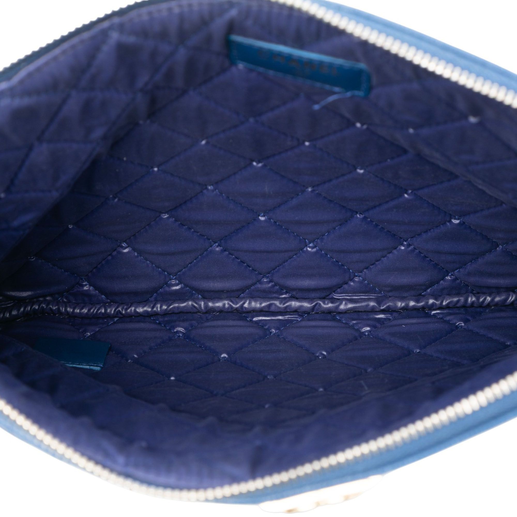Chanel Chanel Medium Quilted Caviar Boy O Case Clutch Size ONE SIZE - 4 Thumbnail
