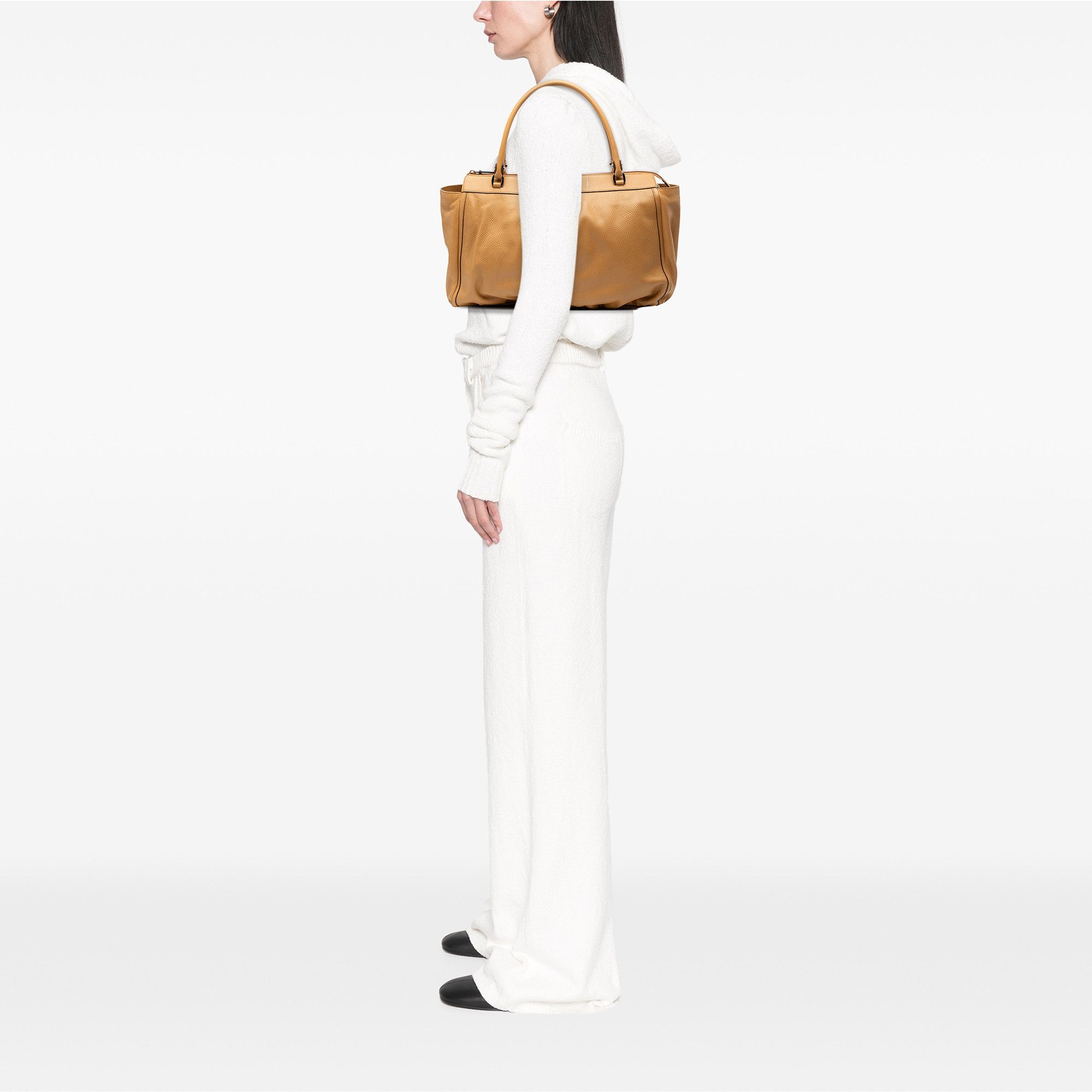Gucci Gucci Calfskin Abbey D Ring Tote Size ONE SIZE - 7 Thumbnail