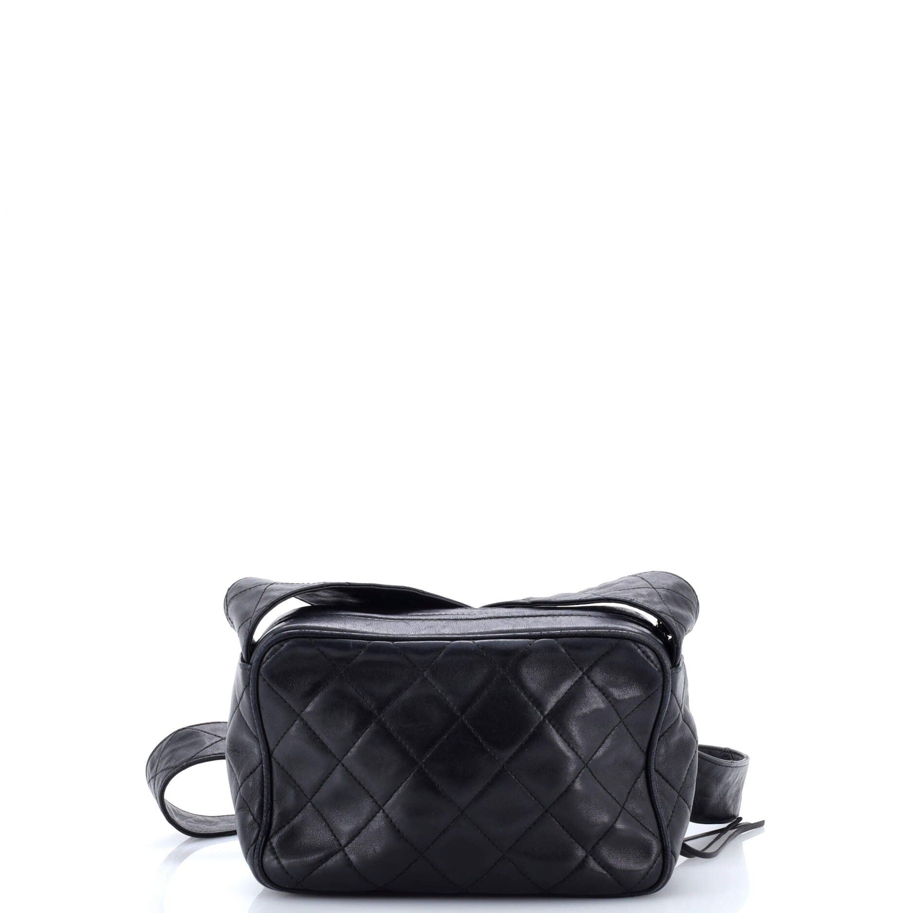 Chanel Vintage Diamond CC Slit Pocket Camera Bag Size ONE SIZE - 3 Thumbnail