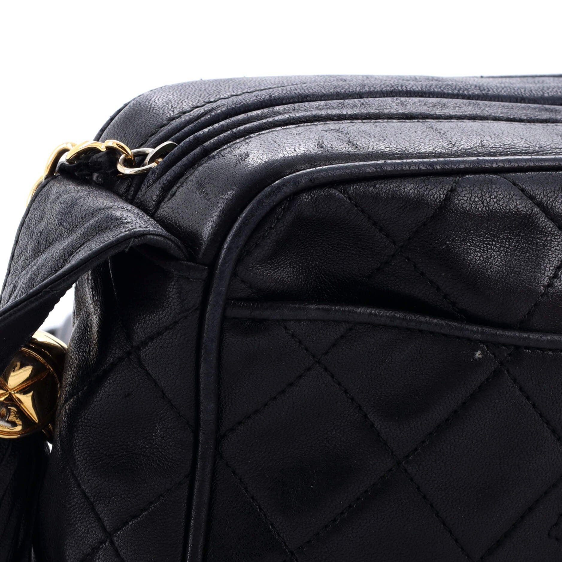 Chanel Vintage Diamond CC Slit Pocket Camera Bag Size ONE SIZE - 7 Thumbnail