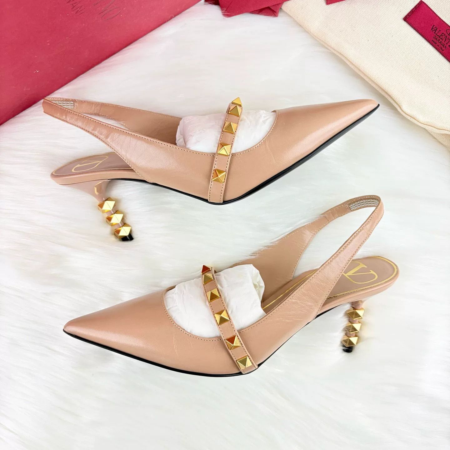 Valentino Valentino Nude Pointed Studded High Heels Size US 4 / IT 34 - 5 Thumbnail