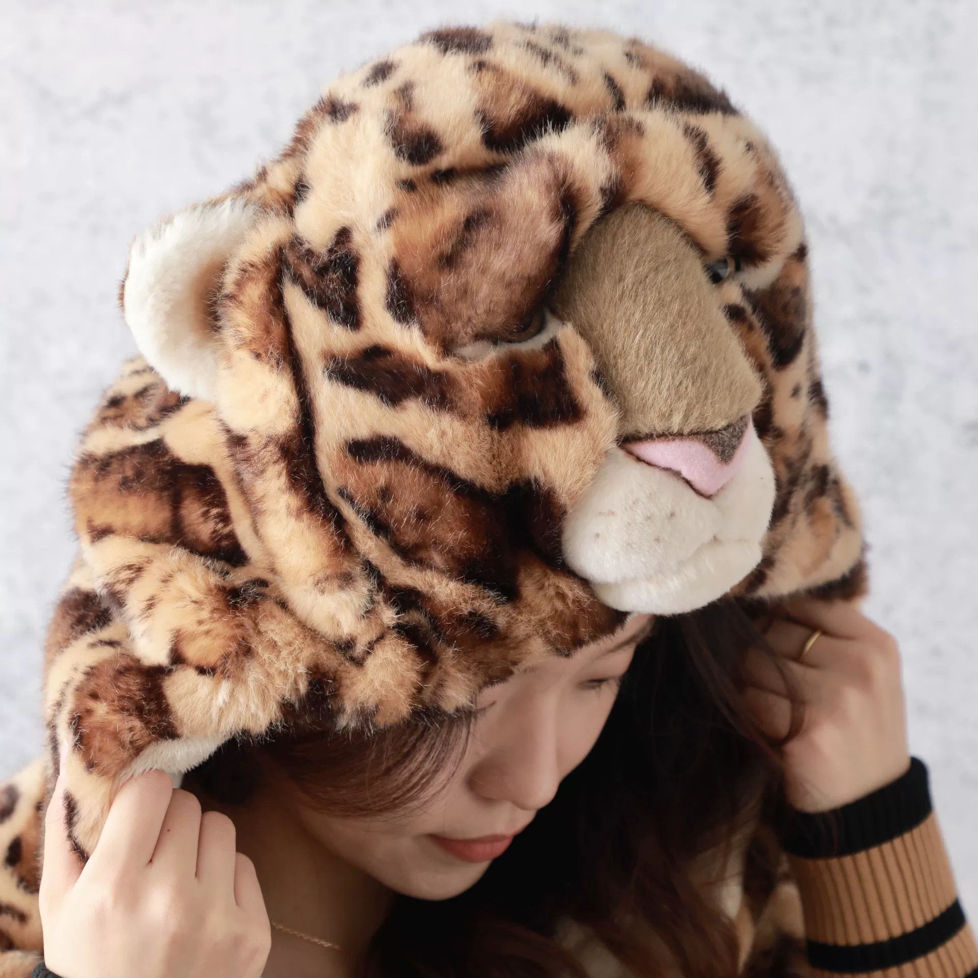 Dolce & Gabbana Dolce & Gabbana Leopard Hooded Zip Jacket Size M / US 6-8 / IT 42-44 - 6 Thumbnail
