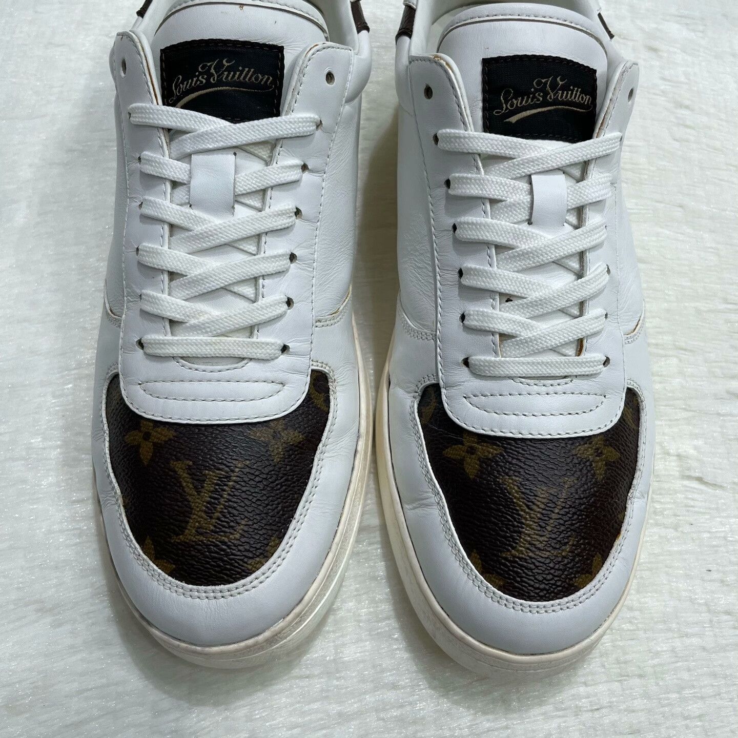 Louis Vuitton Louis Vuitton Rivoli Leather Sneakers Size US 7.5 / EU 40-41 - 3 Thumbnail