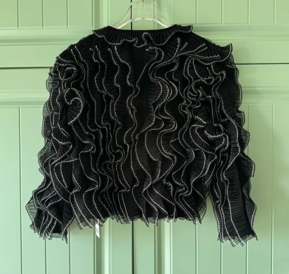 Alexander McQueen Alexander McQueen Black Ruffle Knit Top Size S / US 4 / IT 40 - 2 Thumbnail