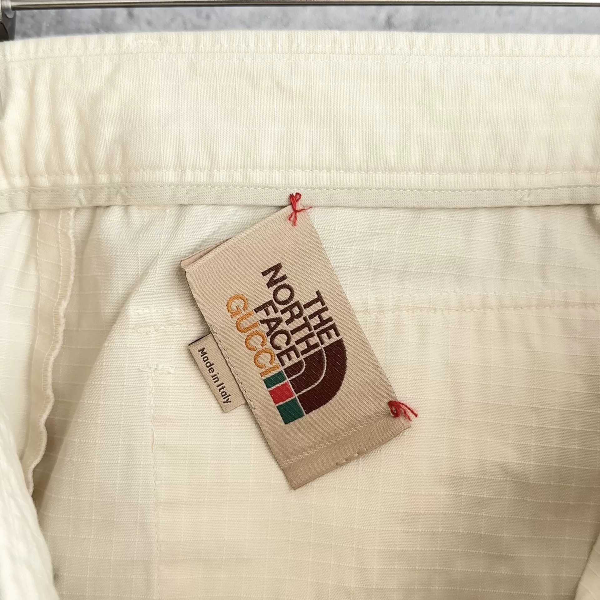 Gucci Gucci x The North Face Beige Cotton Shorts Size US 32 / EU 48 - 3 Thumbnail