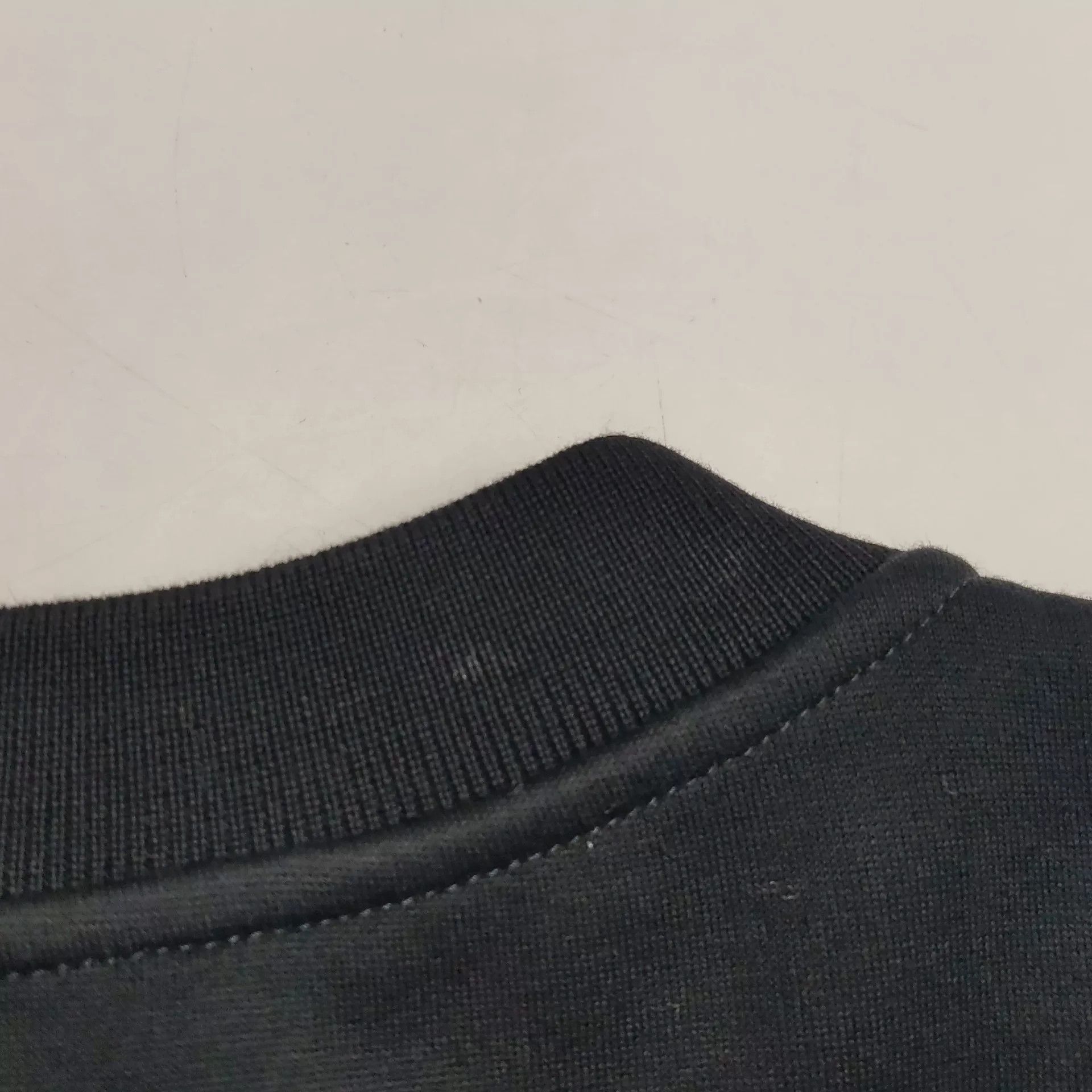 Prada Prada Solid Logo Crewneck Sweatshirt S Size US S / EU 44-46 / 1 - 7 Thumbnail