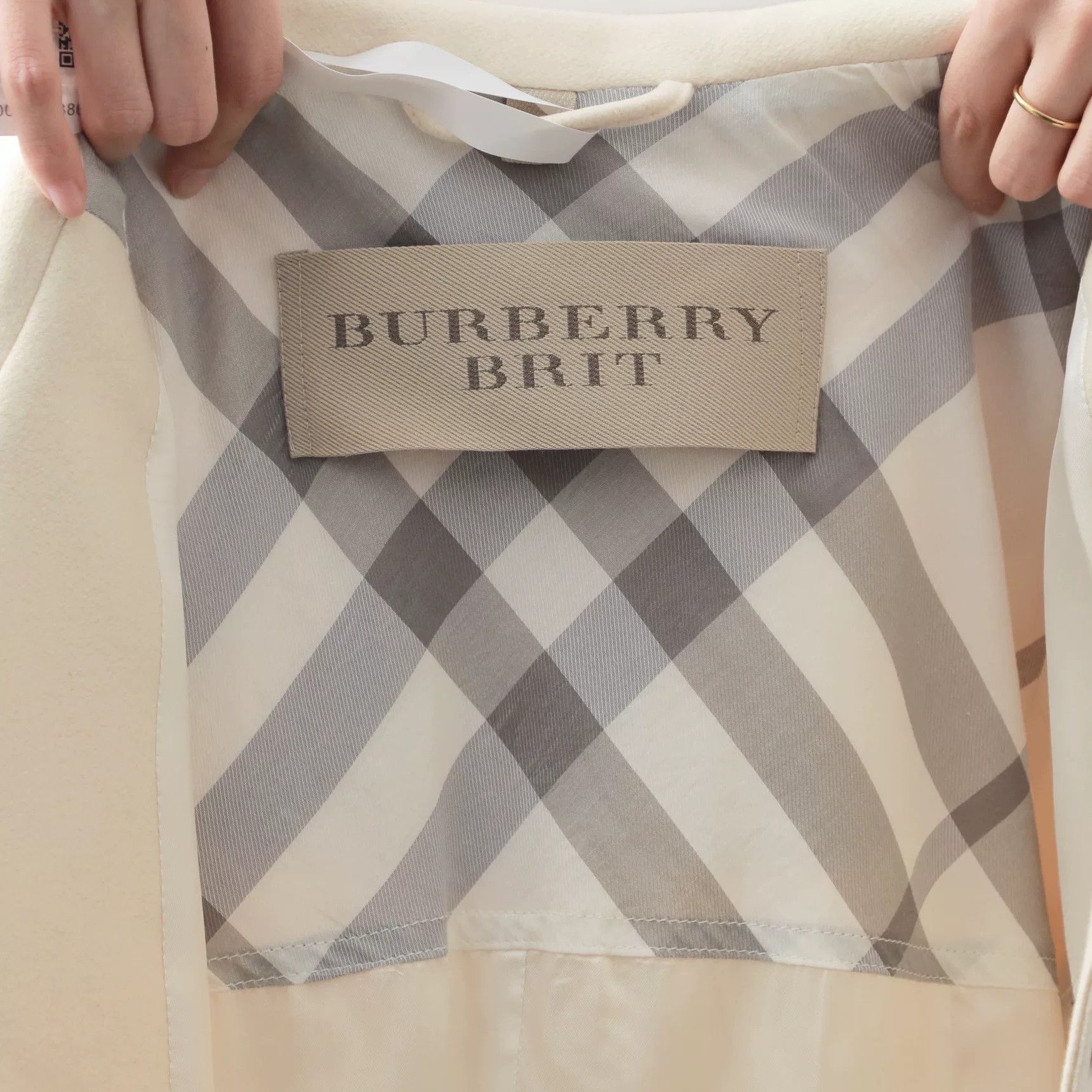 Burberry Burberry White Wool Belted Coat Size M / US 6-8 / IT 42-44 - 4 Thumbnail