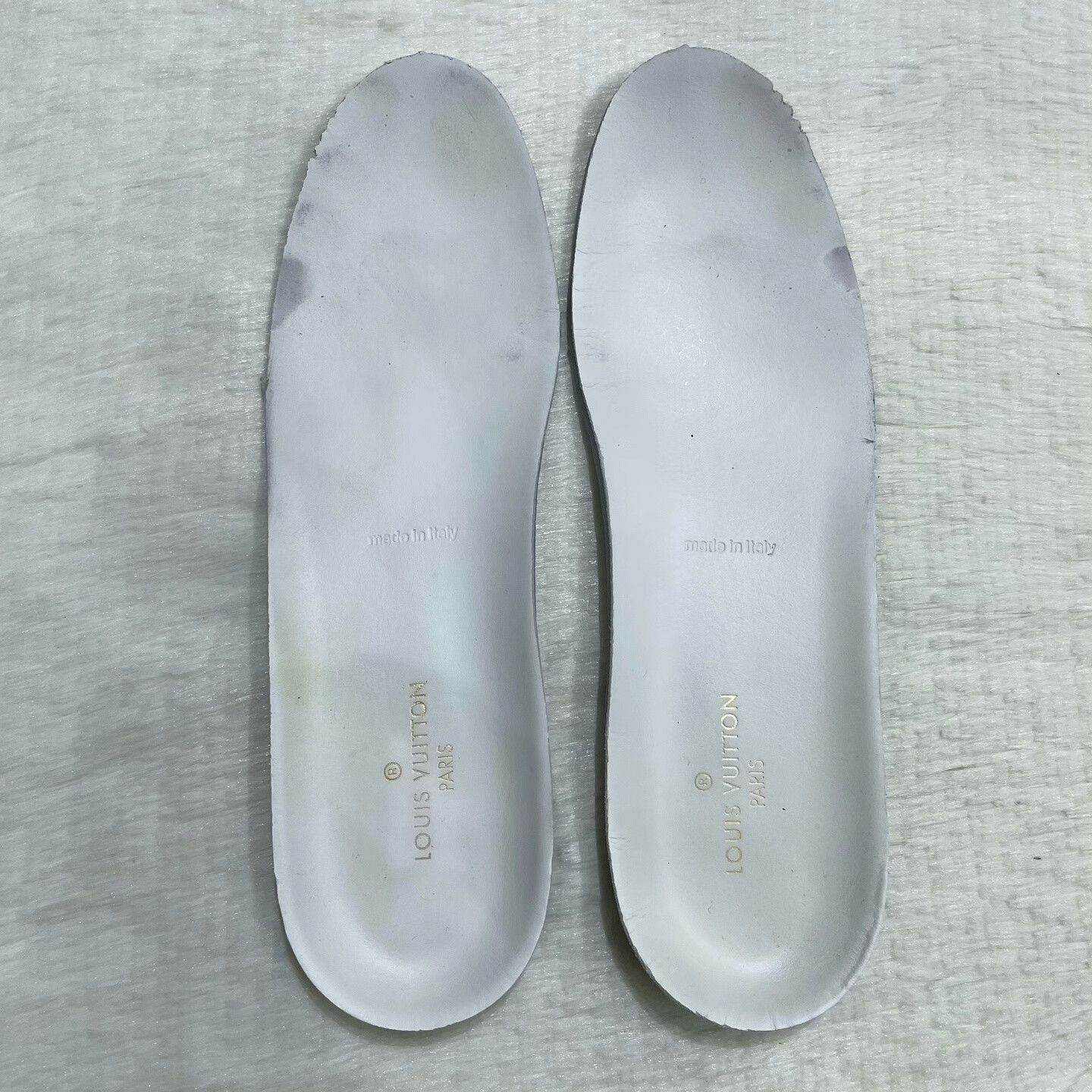 Louis Vuitton Louis Vuitton Rivoli Men's Sneakers Size US 6 / EU 39 - 9 Thumbnail