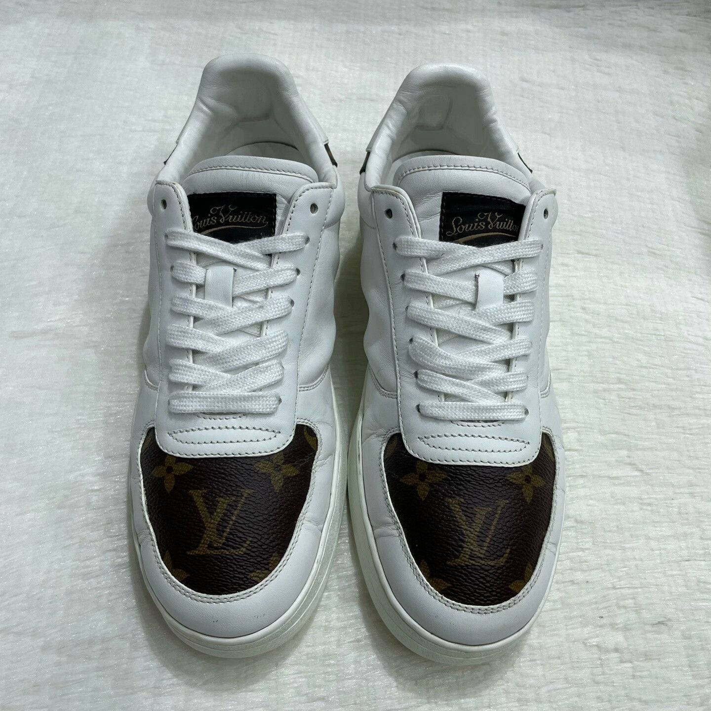 Louis Vuitton Louis Vuitton Rivoli Men's Sneakers Size US 6 / EU 39 - 2 Thumbnail