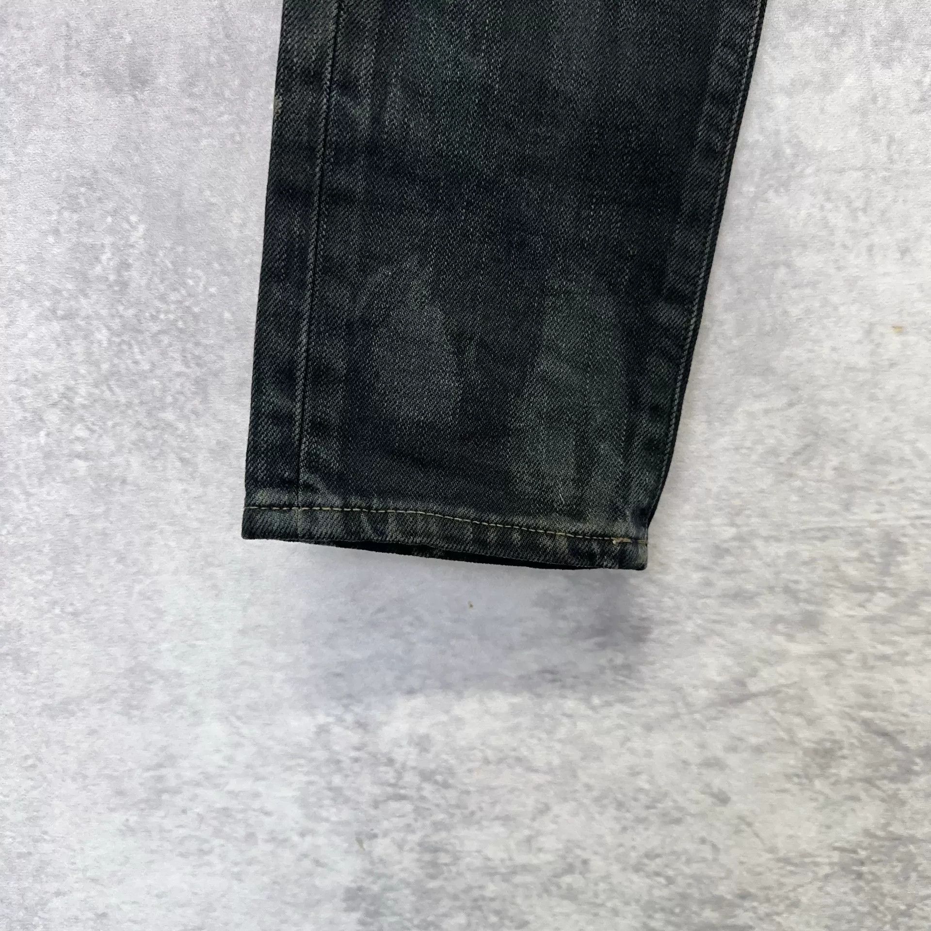 Yves Saint Laurent YSL Black Ripped Jeans Size 26 Size 26" / US 2 / IT 38 - 4 Thumbnail