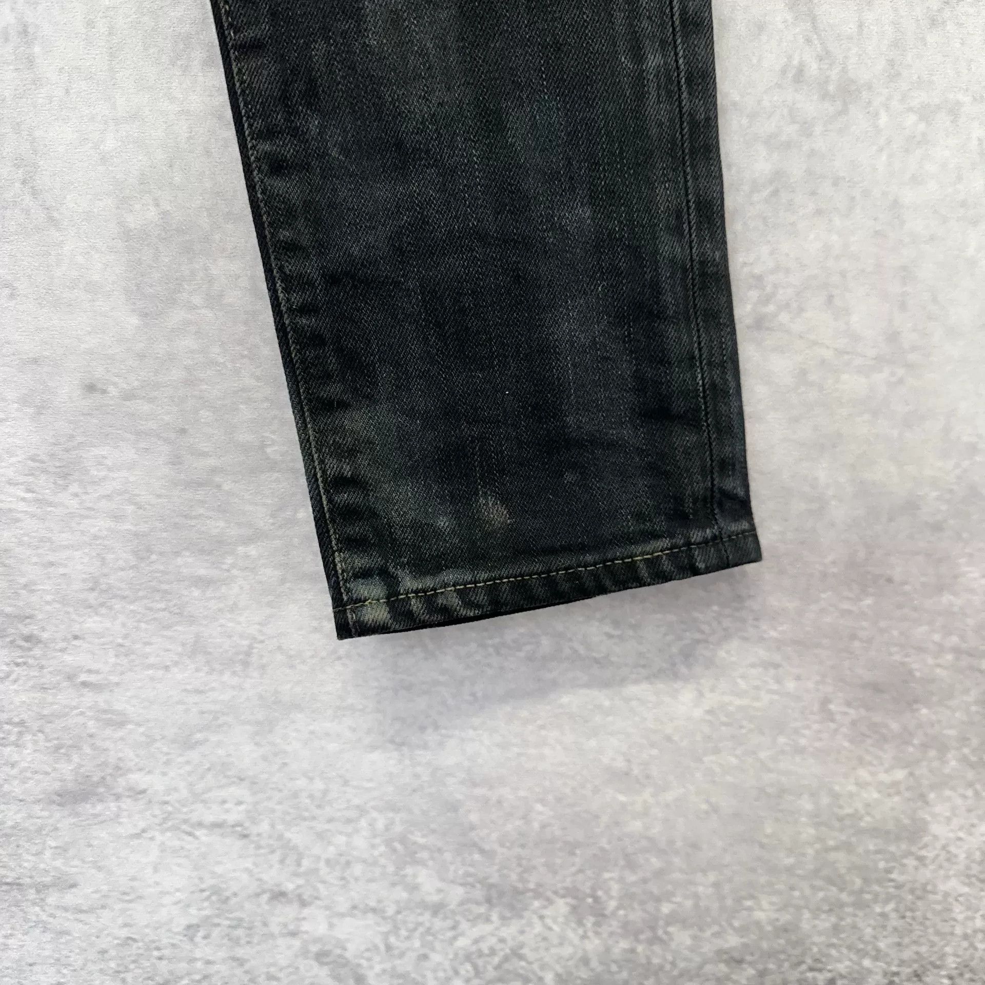 Yves Saint Laurent YSL Black Ripped Jeans Size 26 Size 26" / US 2 / IT 38 - 5 Thumbnail