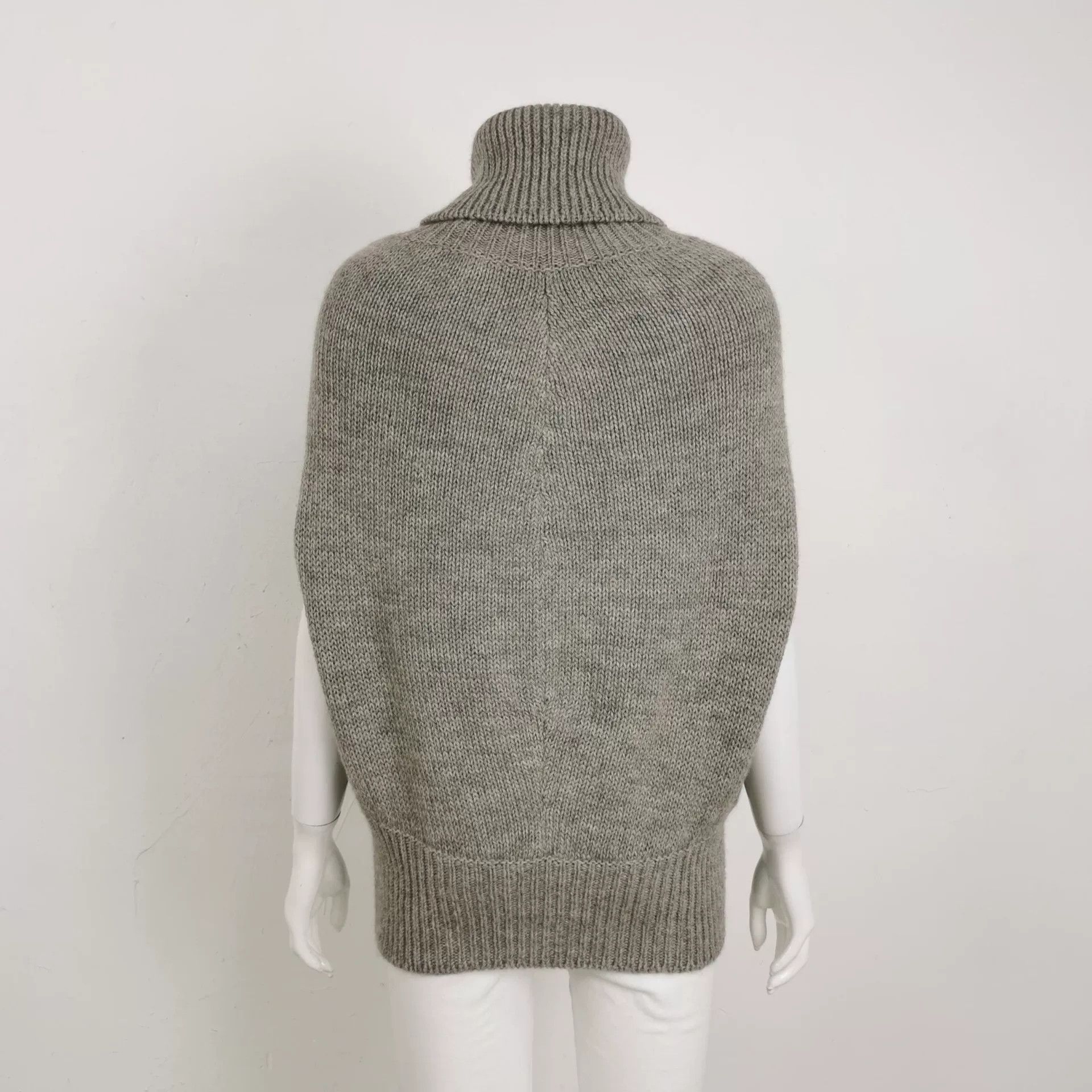 Gucci Gucci Wool Alpaca Blend Solid Turtleneck Sweater S Size US S / EU 44-46 / 1 - 2 Thumbnail