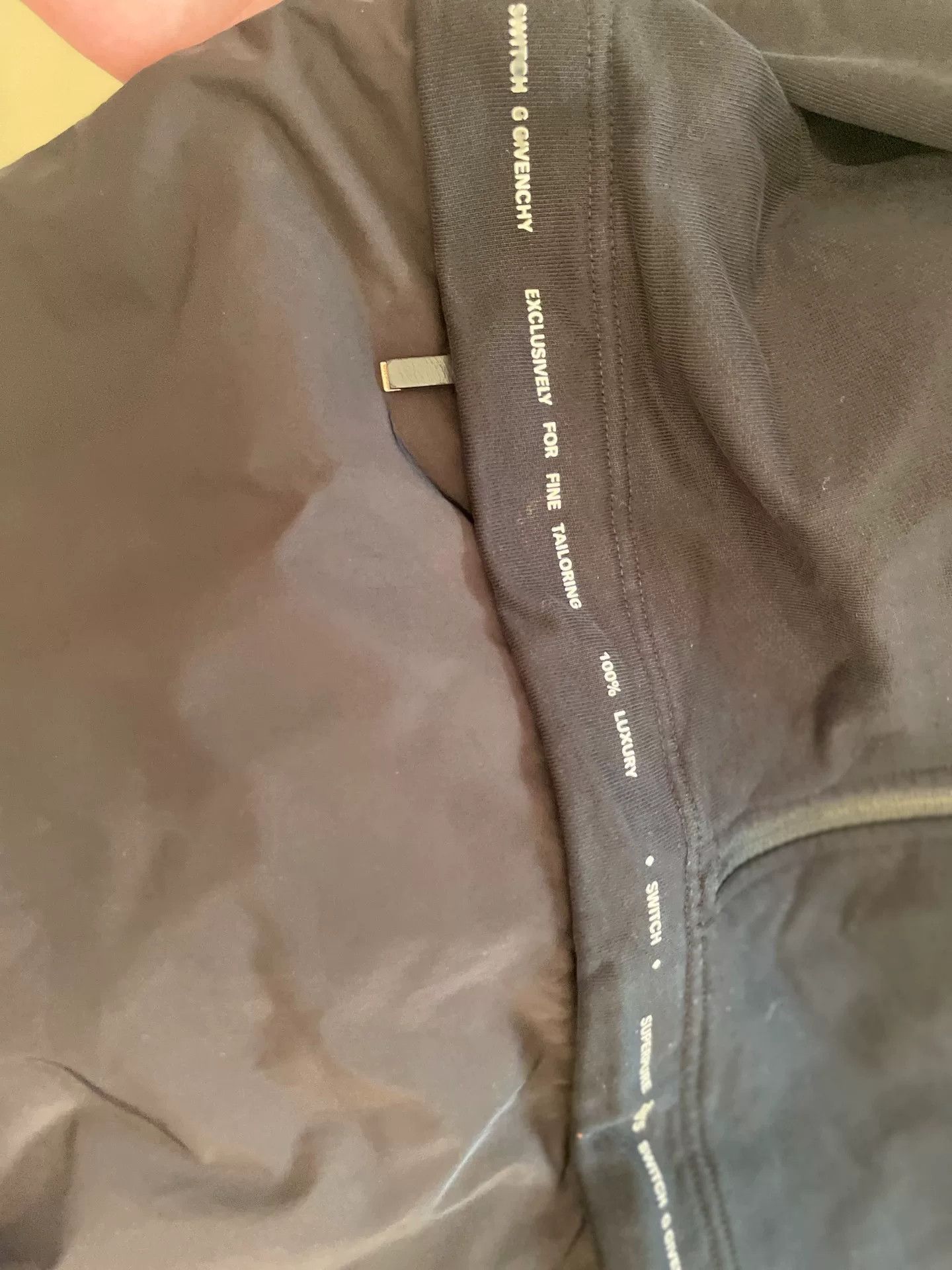 Givenchy Givenchy Slogan Half-Zip Sweatshirt Size US S / EU 44-46 / 1 - 5 Thumbnail