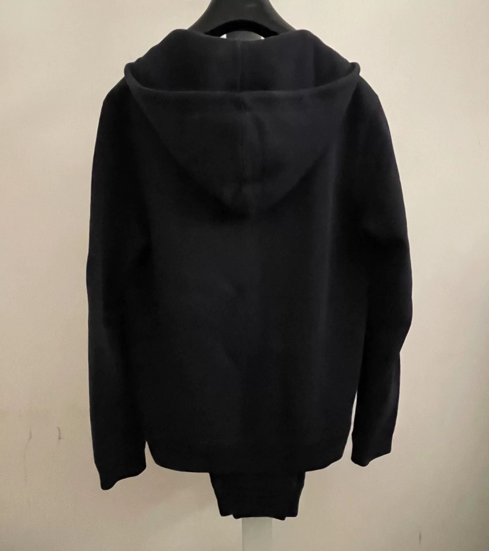 Louis Vuitton Louis Vuitton Hoodie & Sweatpants Set Size US M / EU 48-50 / 2 - 2 Thumbnail