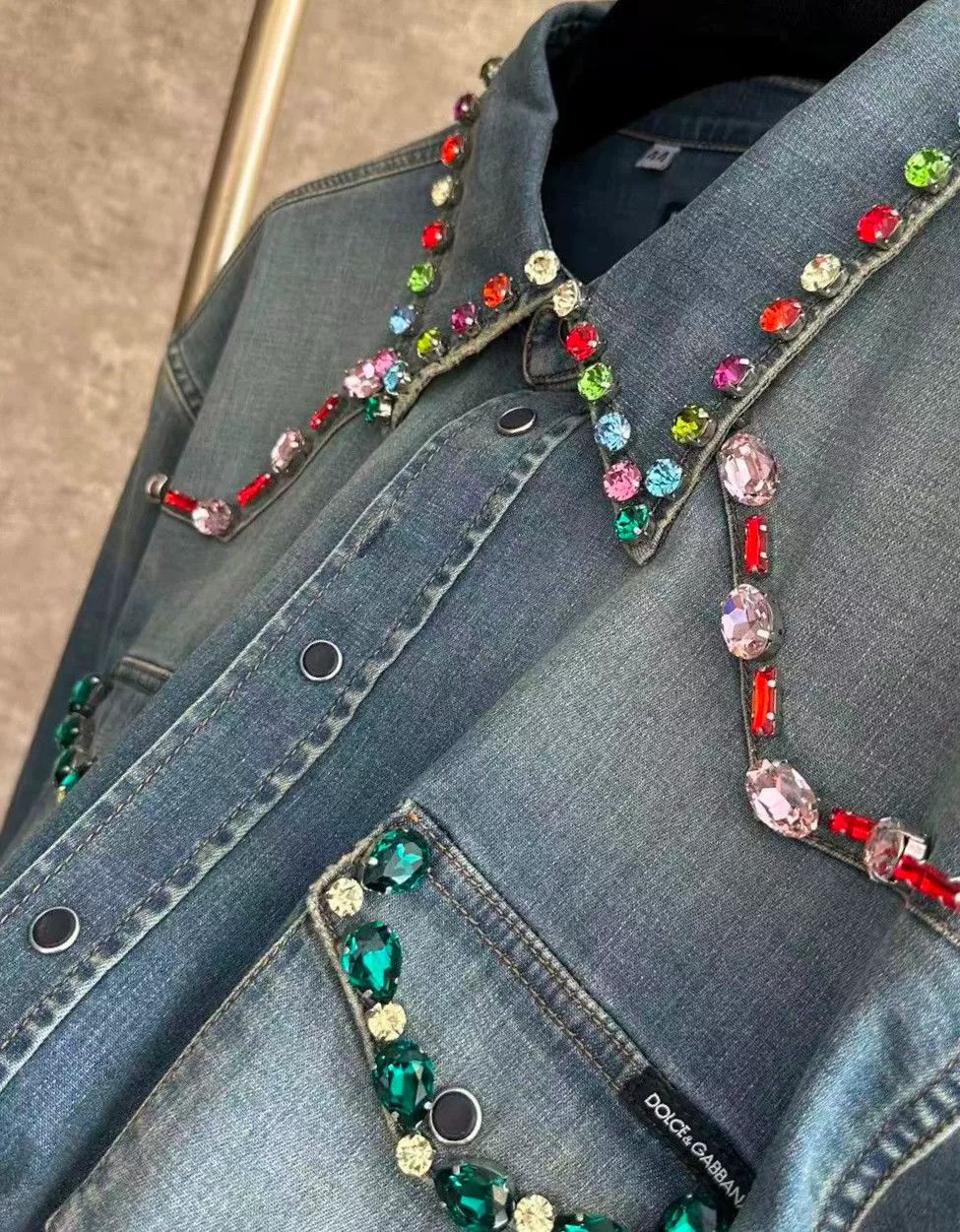 Dolce & Gabbana Dolce & Gabbana Denim Diamond-Embellished Shirt Jacket Size US S / EU 44-46 / 1 - 2 Thumbnail