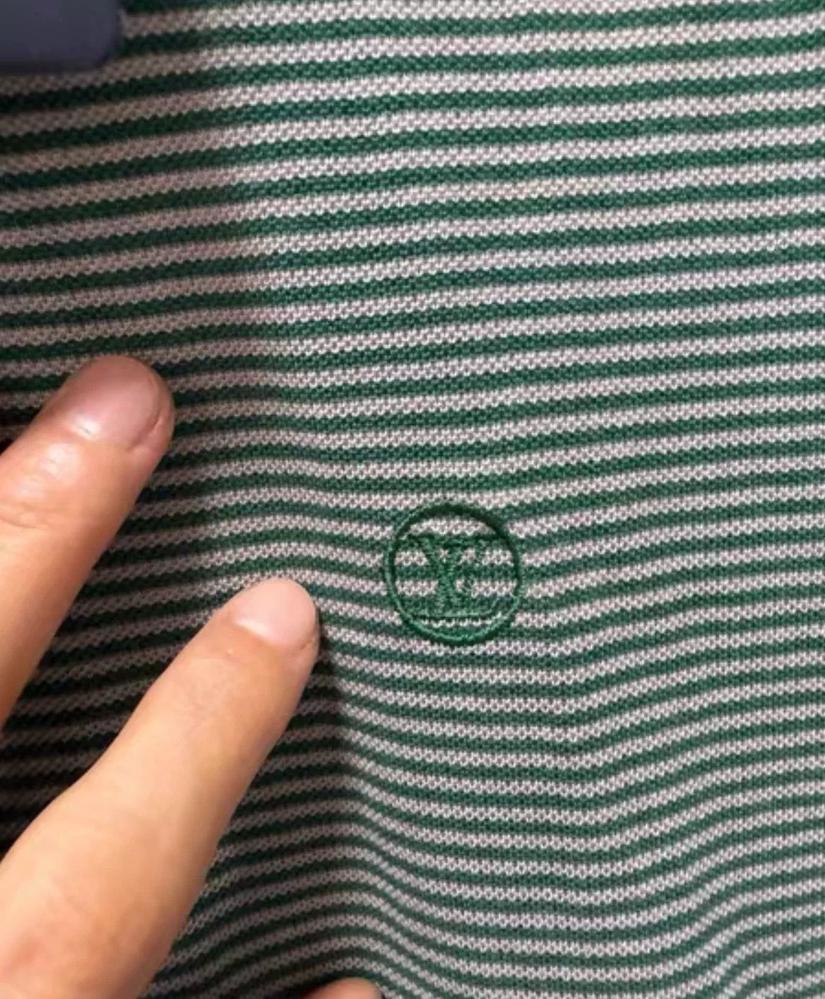 Louis Vuitton Louis Vuitton Small Logo Polo Shirt Size US L / EU 52-54 / 3 - 3 Thumbnail