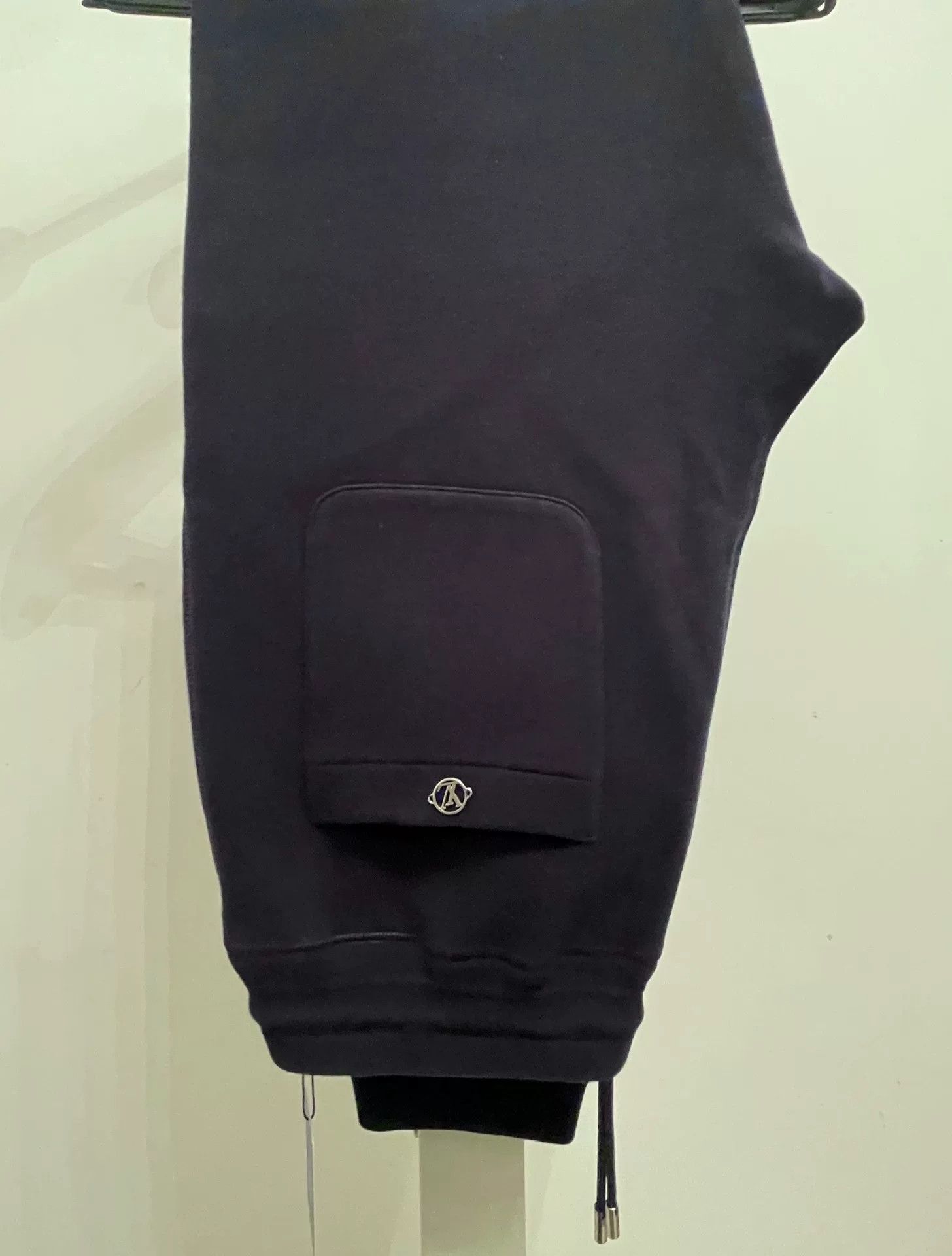 Louis Vuitton Louis Vuitton Hoodie & Pants Set Size US M / EU 48-50 / 2 - 6 Thumbnail
