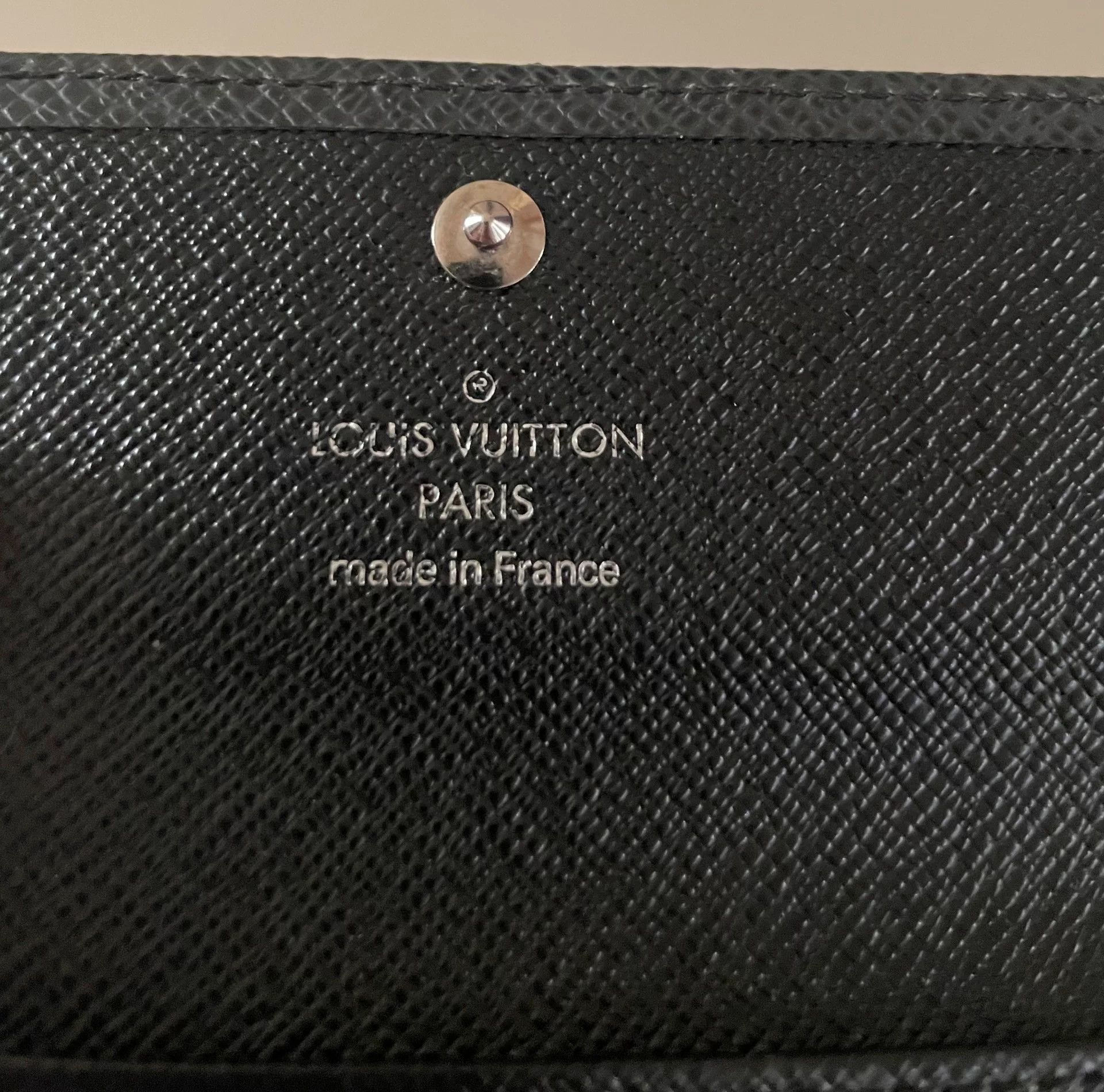 Louis Vuitton Louis Vuitton Key Pouch Size ONE SIZE - 5 Thumbnail