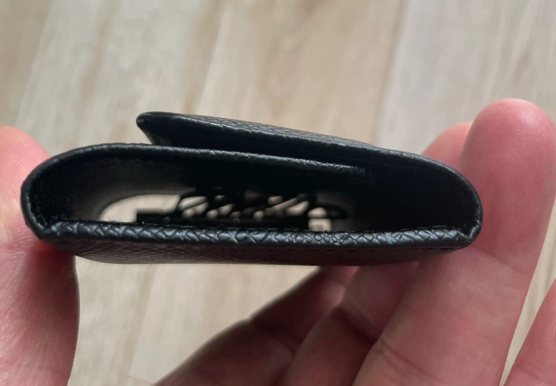 Louis Vuitton Louis Vuitton Key Pouch Size ONE SIZE - 8 Thumbnail