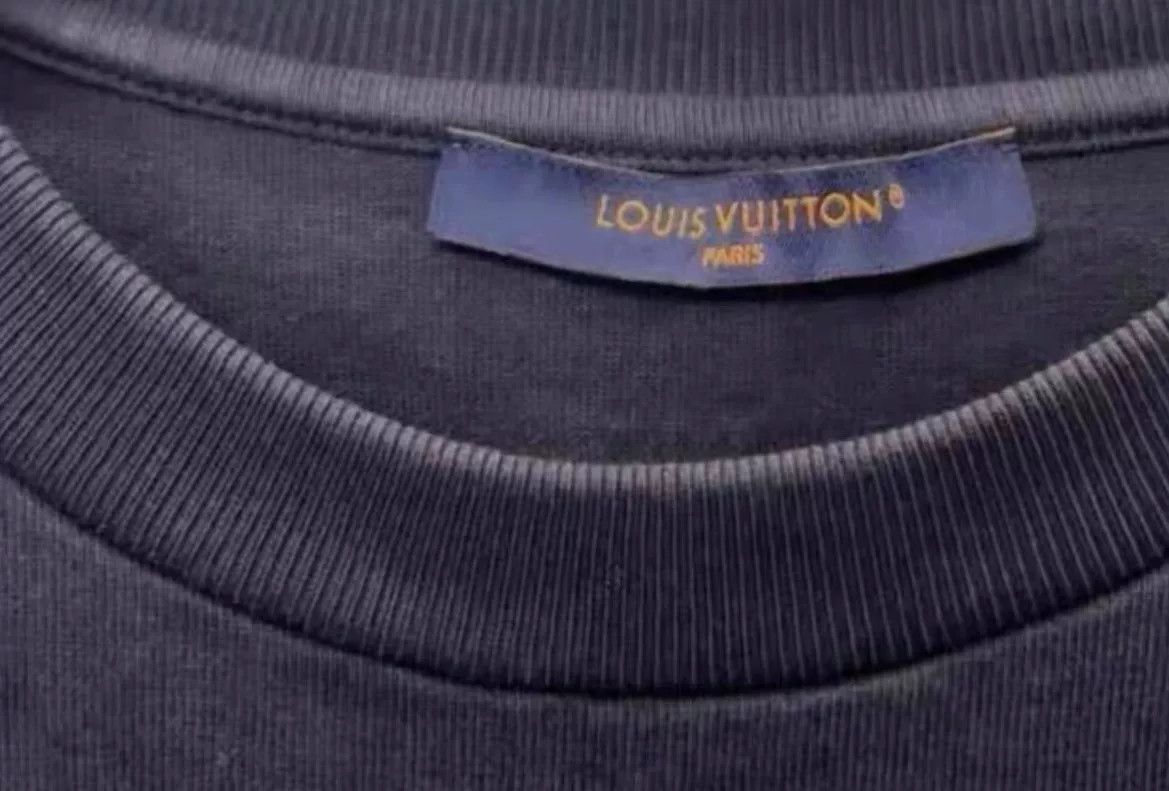 Louis Vuitton Louis Vuitton Crew Neck Short Sleeve T-Shirt Size US S / EU 44-46 / 1 - 2 Thumbnail