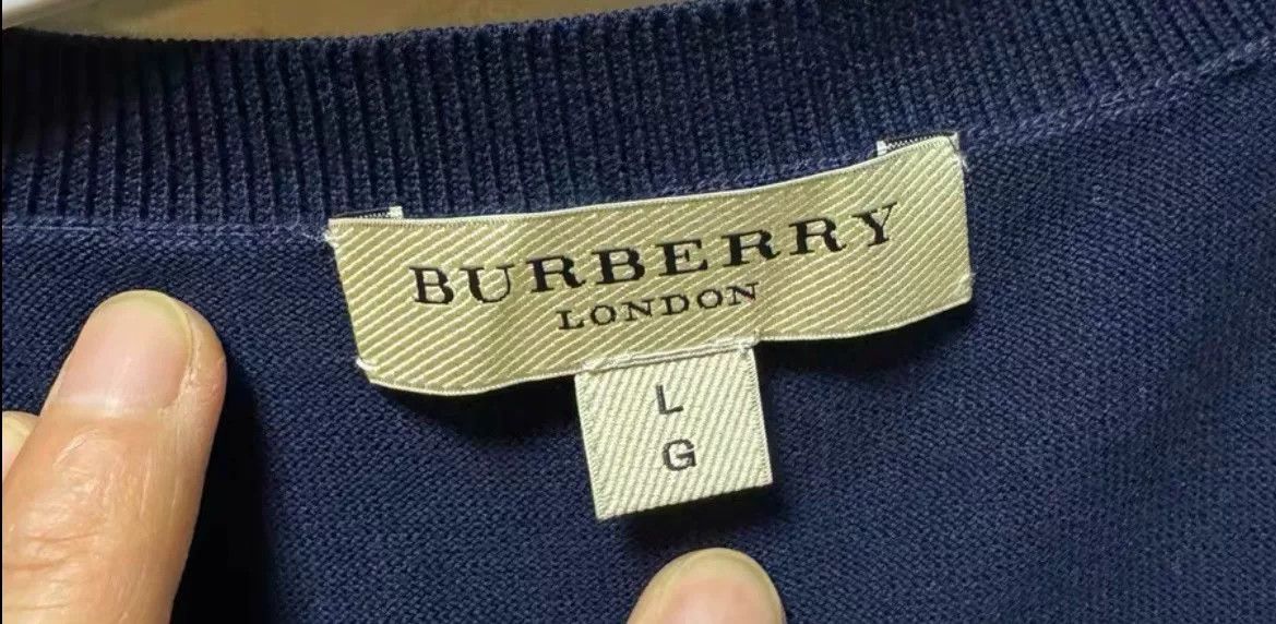 Burberry Burberry Knitwear with Hem Logo Size US L / EU 52-54 / 3 - 2 Thumbnail