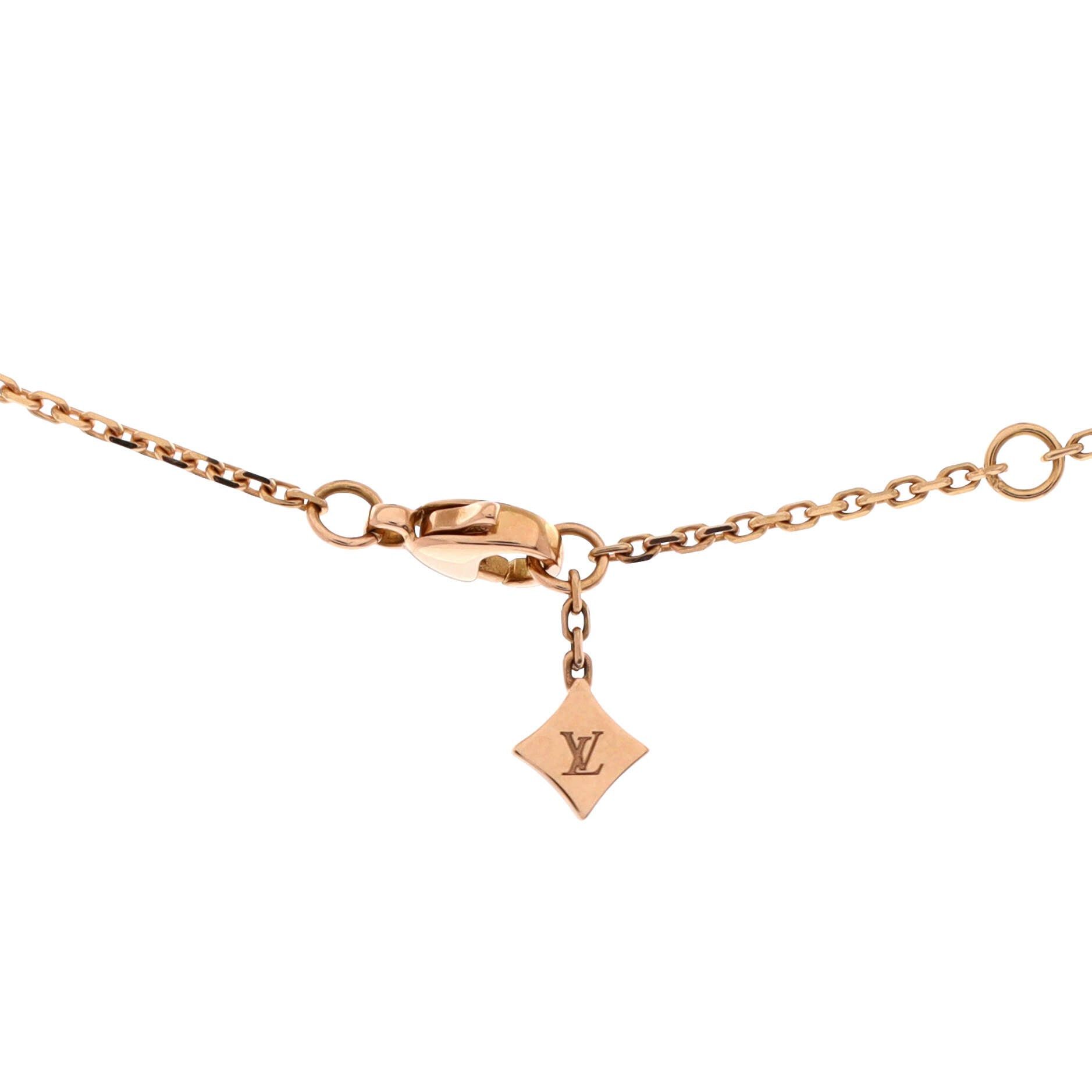 Star Blossom Pendant Necklace